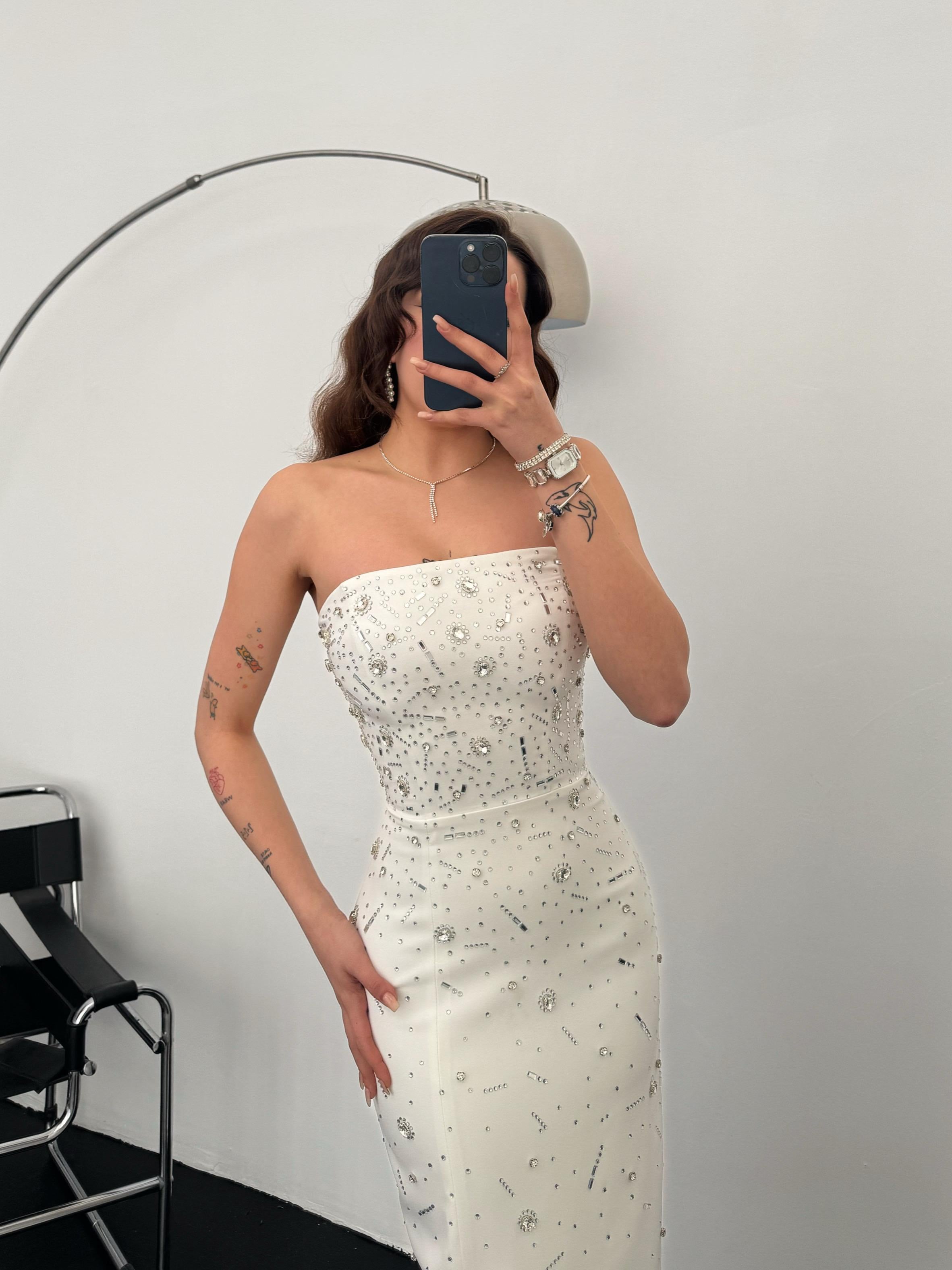 Mona Lisa Straplez Yırtmaç Detay Taşlı Beyaz Abiye 