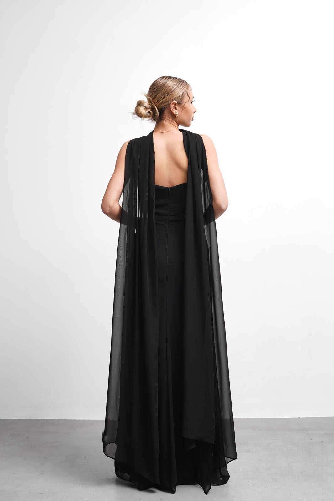 OWNIGHT FinesS Straplez Drape Detay Fularlı Siyah Uzun Abiye 