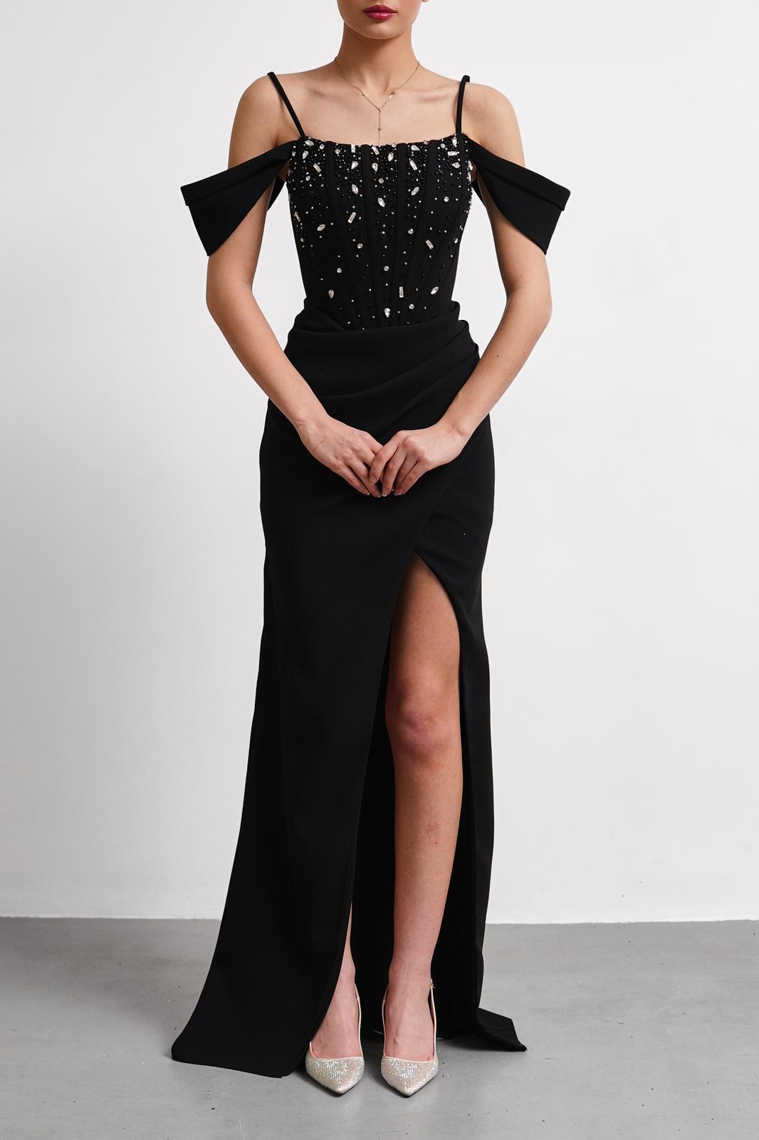 OWNIGHT Jovissa İnce Askılı Düşük Kol Taş İşlemeli Siyah Uzun Abiye