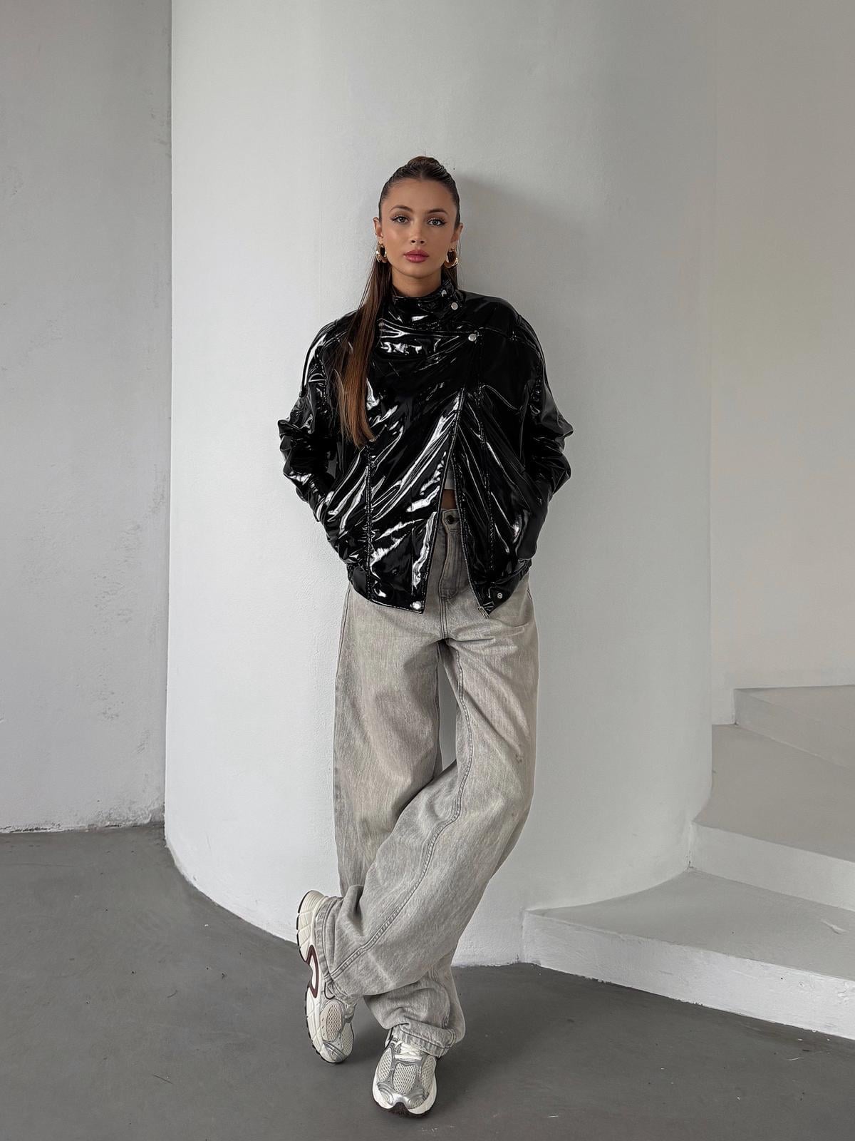 Ravix Rugan Beli Lastik Detay Oversize Siyah Deri Ceket