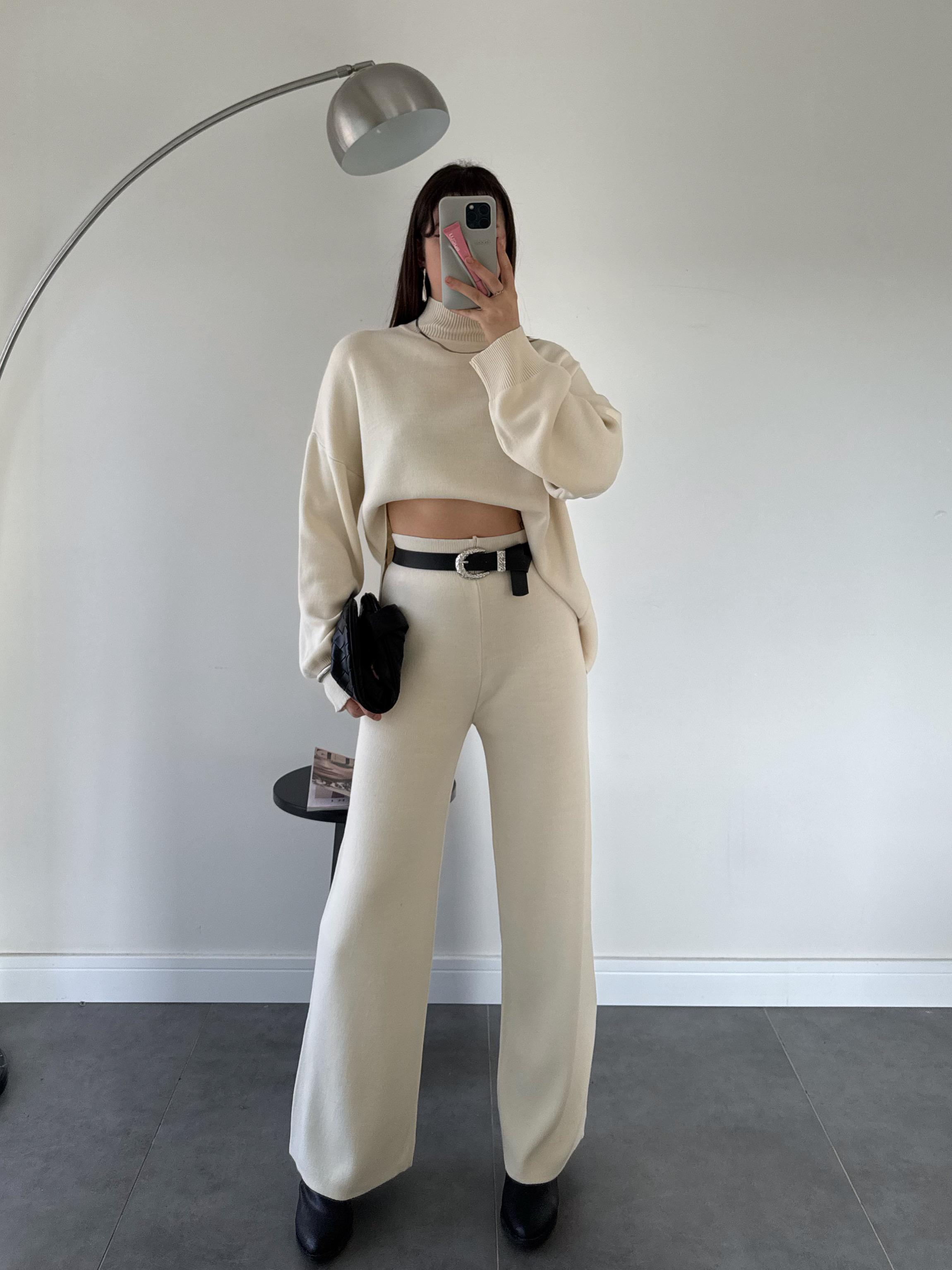 Tamara Ekru Asimetrik Kesim Triko Takım