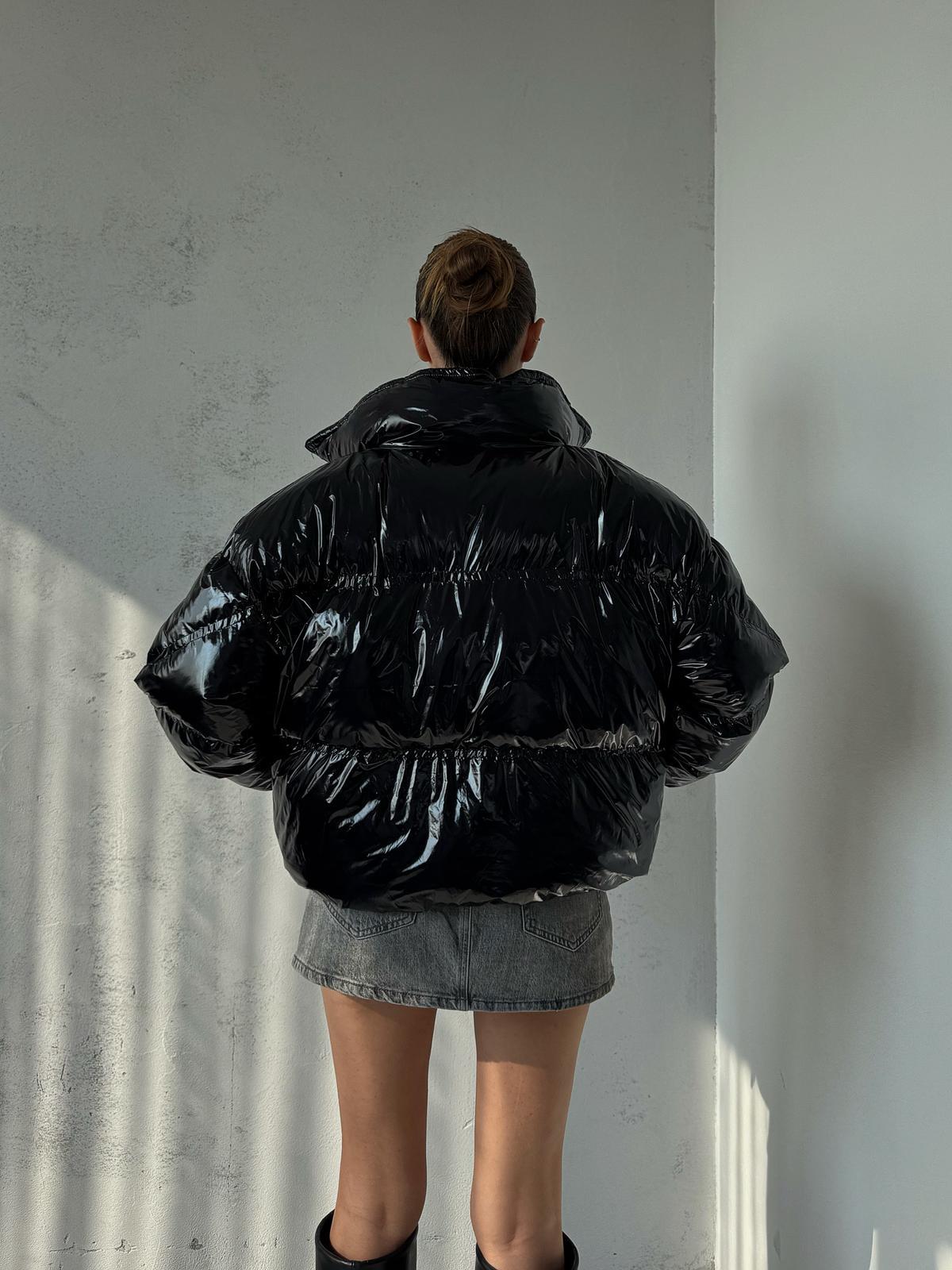 Tavia Siyah Parlak Şişme Mont