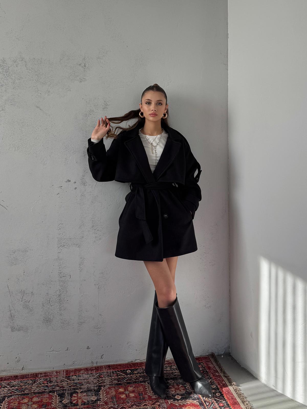Verris Siyah Apoletli Oversize Kaşe Kısa Kaban