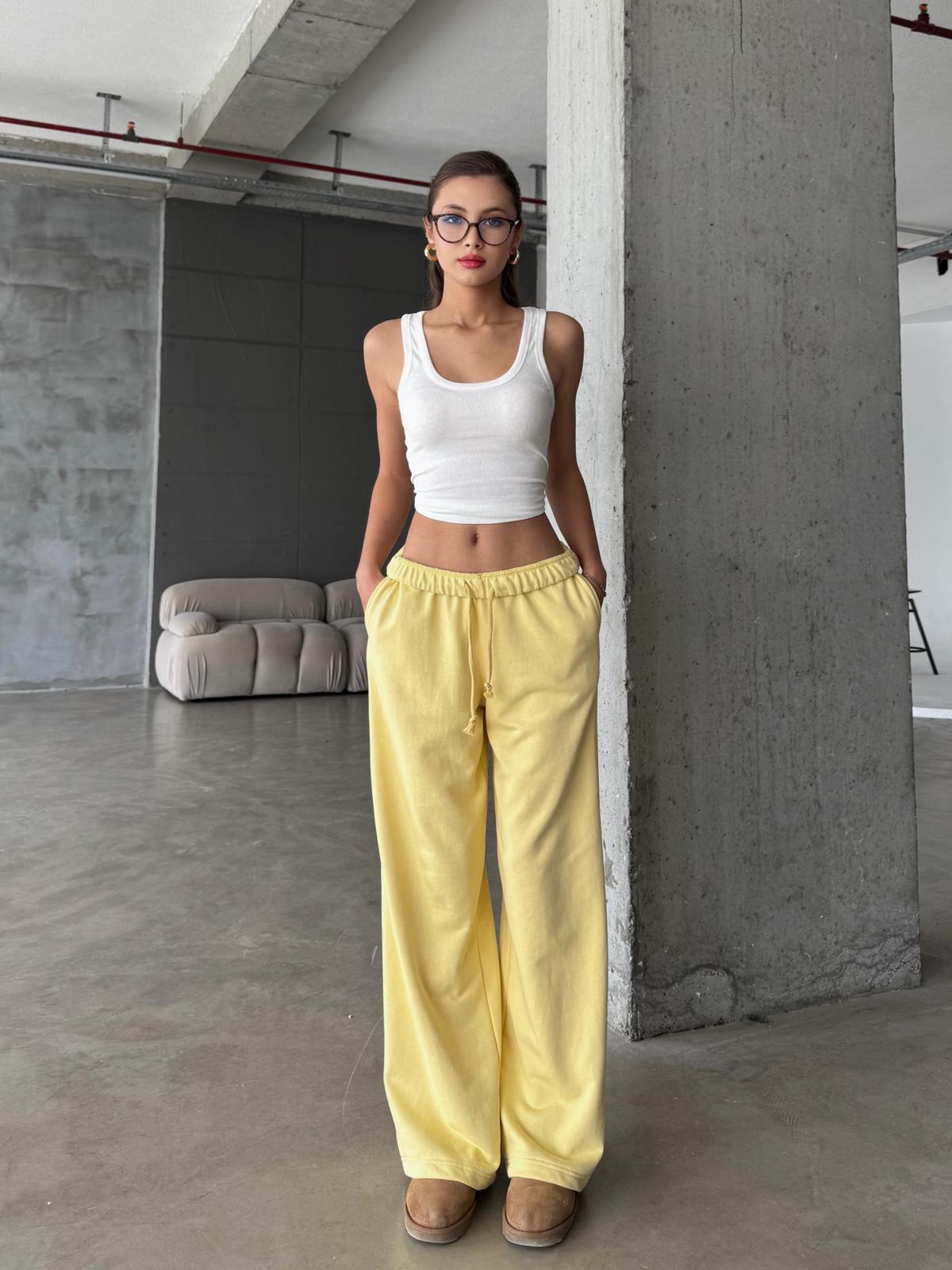 Zenia Bol Paça Oversize Sarı Eşofman Altı