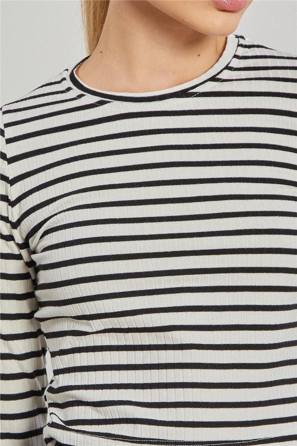 Bisiklet yaka çizgili uzun kol crop body-608-21 - Beyaz