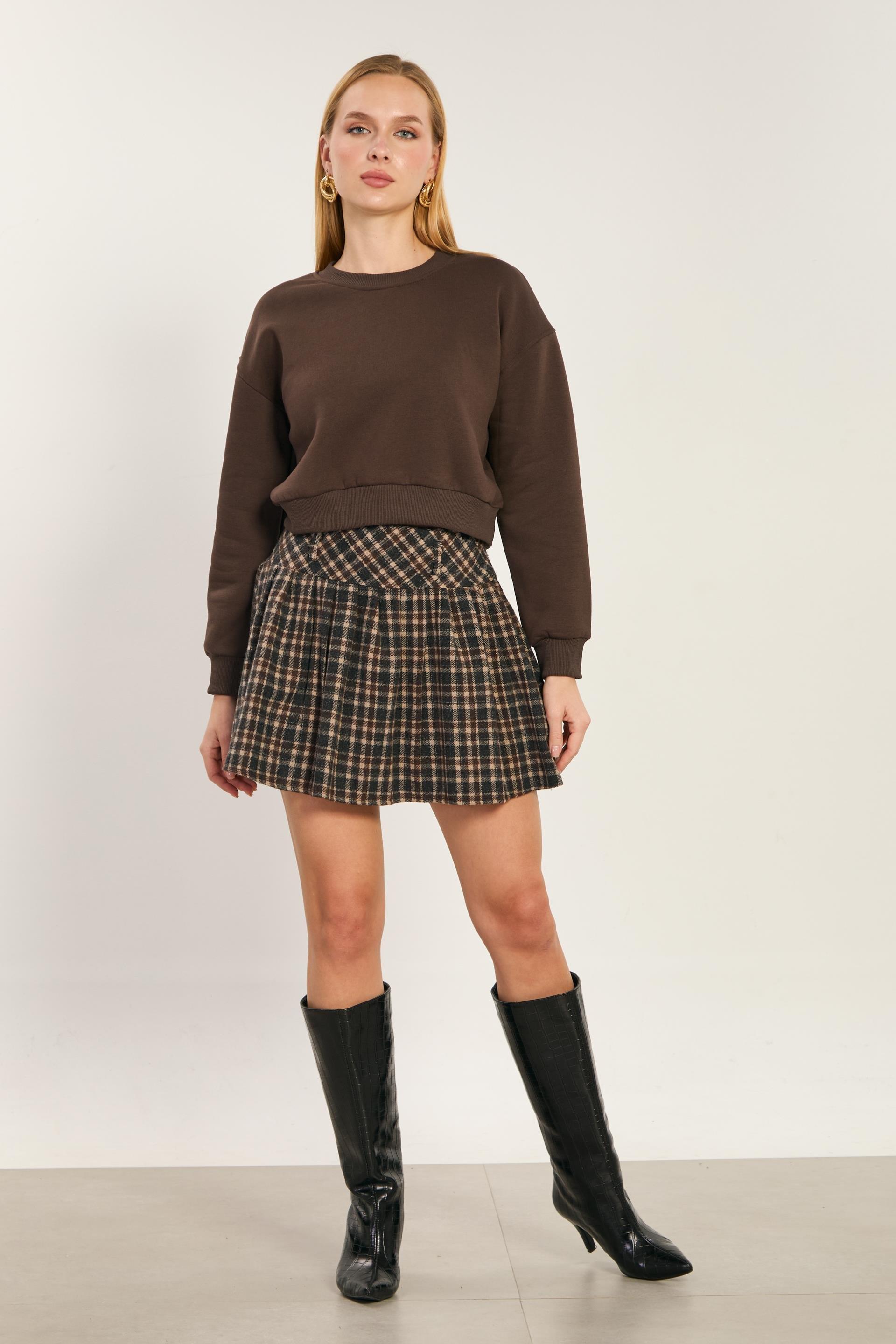Bisiklet yaka crop sweatshirt-82-148 - Kahve