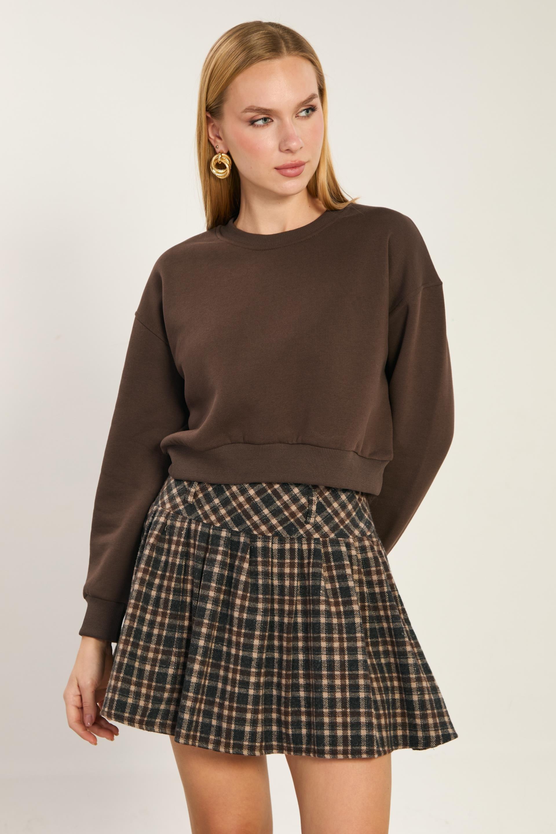 Bisiklet yaka crop sweatshirt-82-148 - Kahve