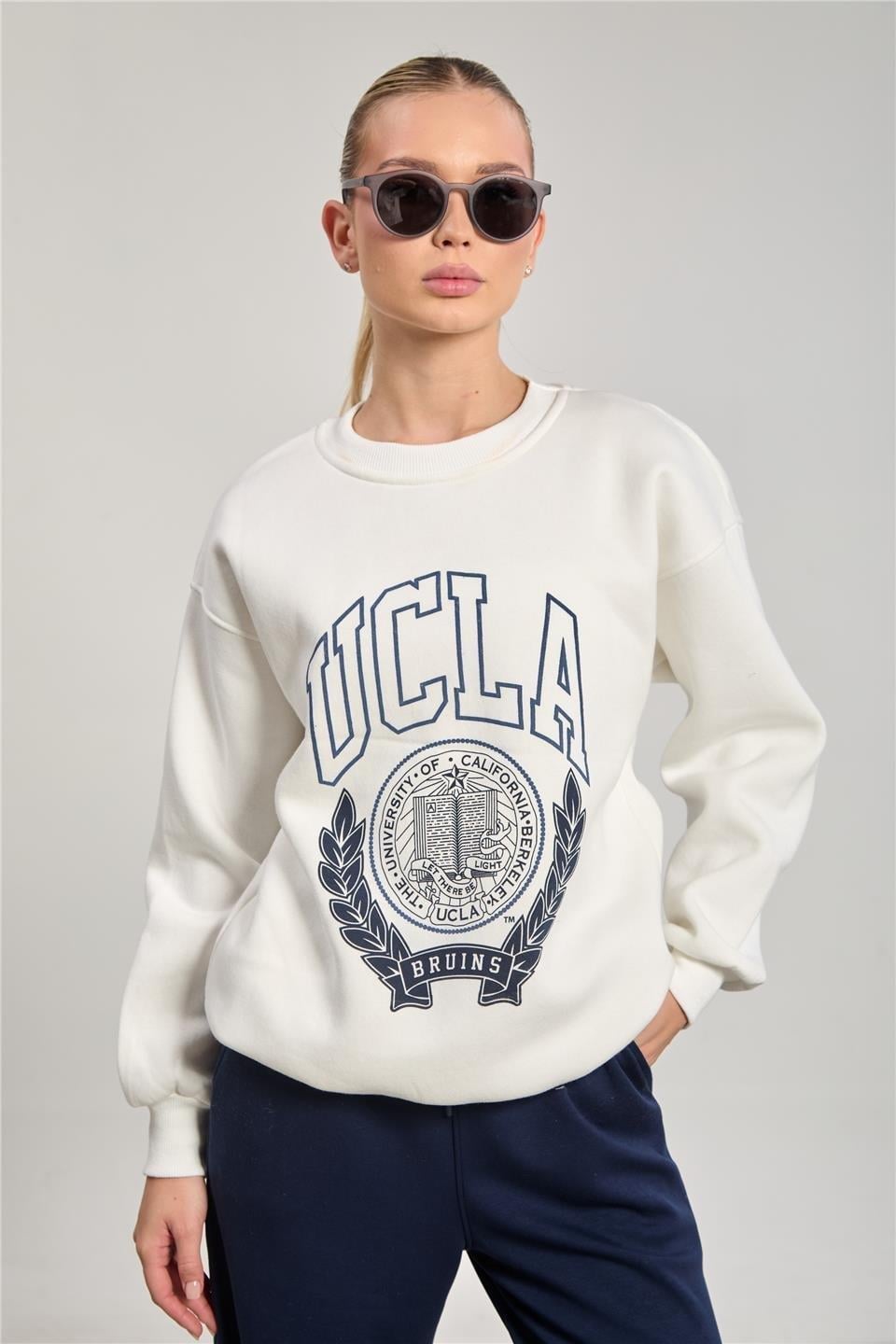 Bisiklet yaka oversize ucla sweatshirt-DVN0829 - Ekru