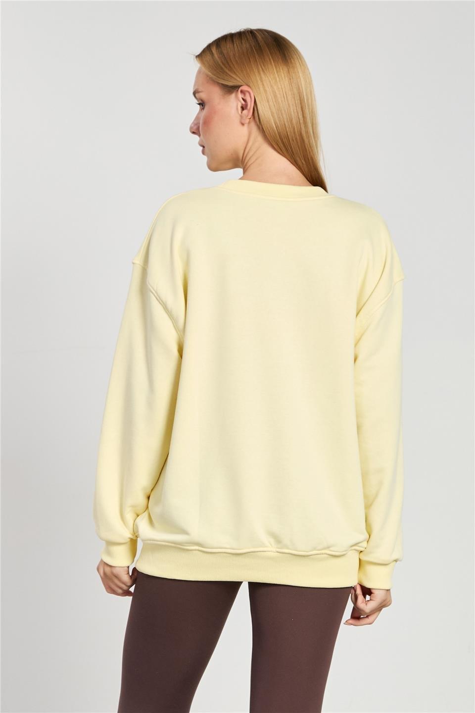 Göğsü ayı nakışlı sweatshirt-10659 - Açık Sarı