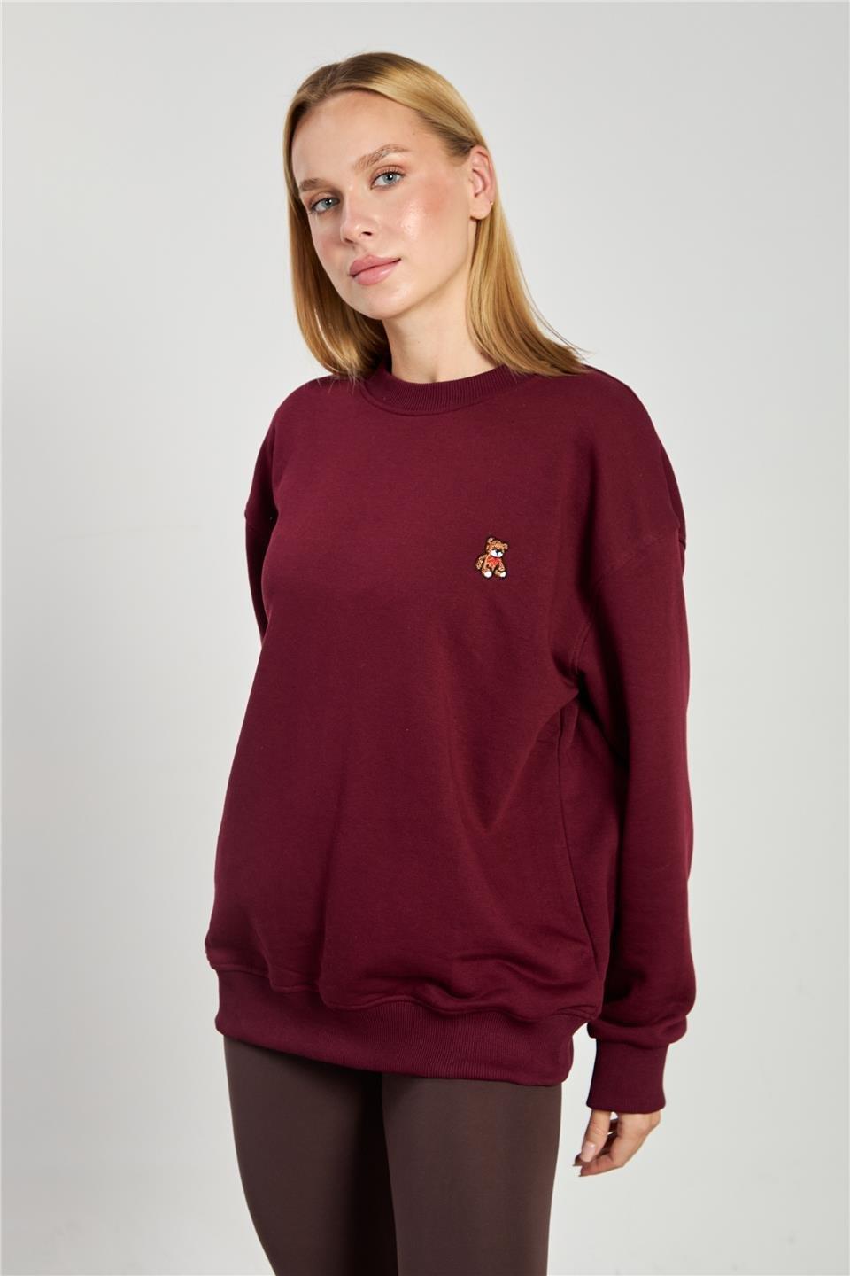 Göğsü ayı nakışlı sweatshirt-10659 - Bordo