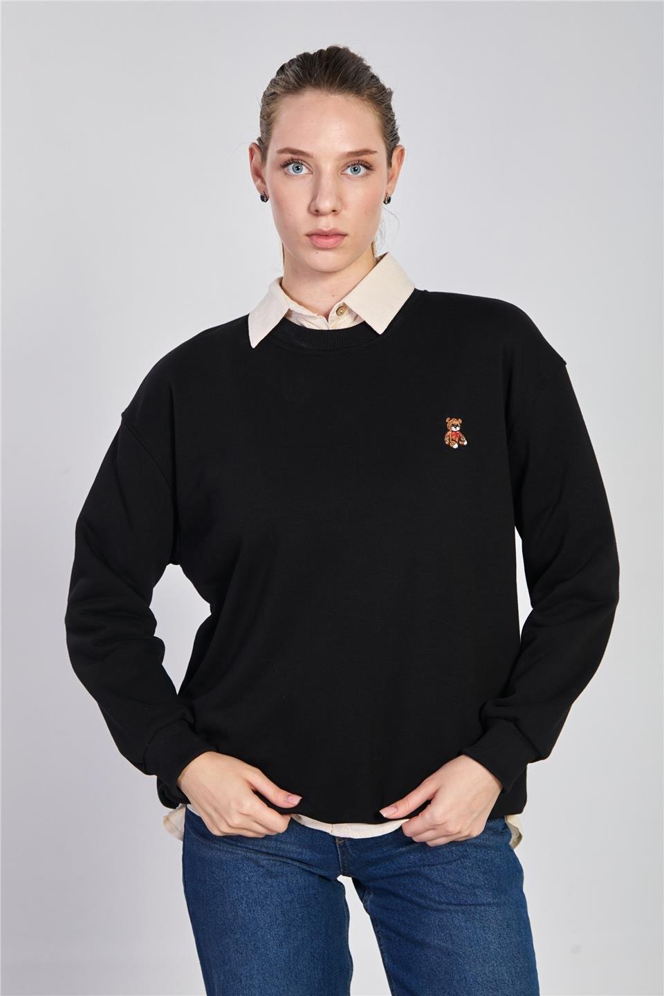 Göğsü ayı nakışlı sweatshirt-10659 - Siyah