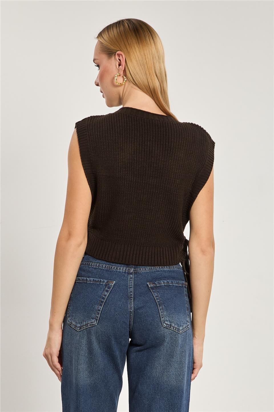Ponpon detaylı bağlamalı süveter-6639 - Kahve