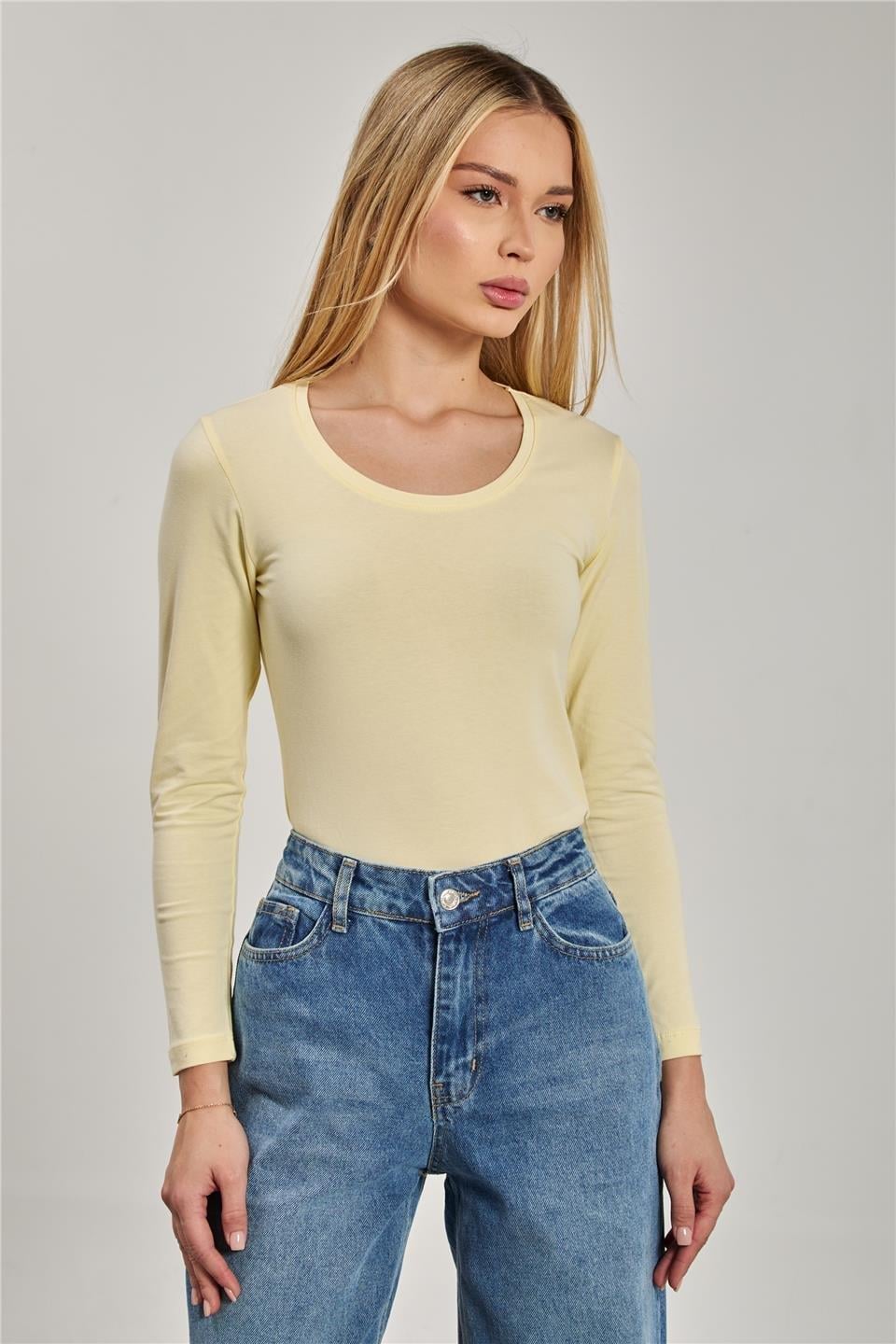 U yaka uzun kol body-K652 - Açık Sarı
