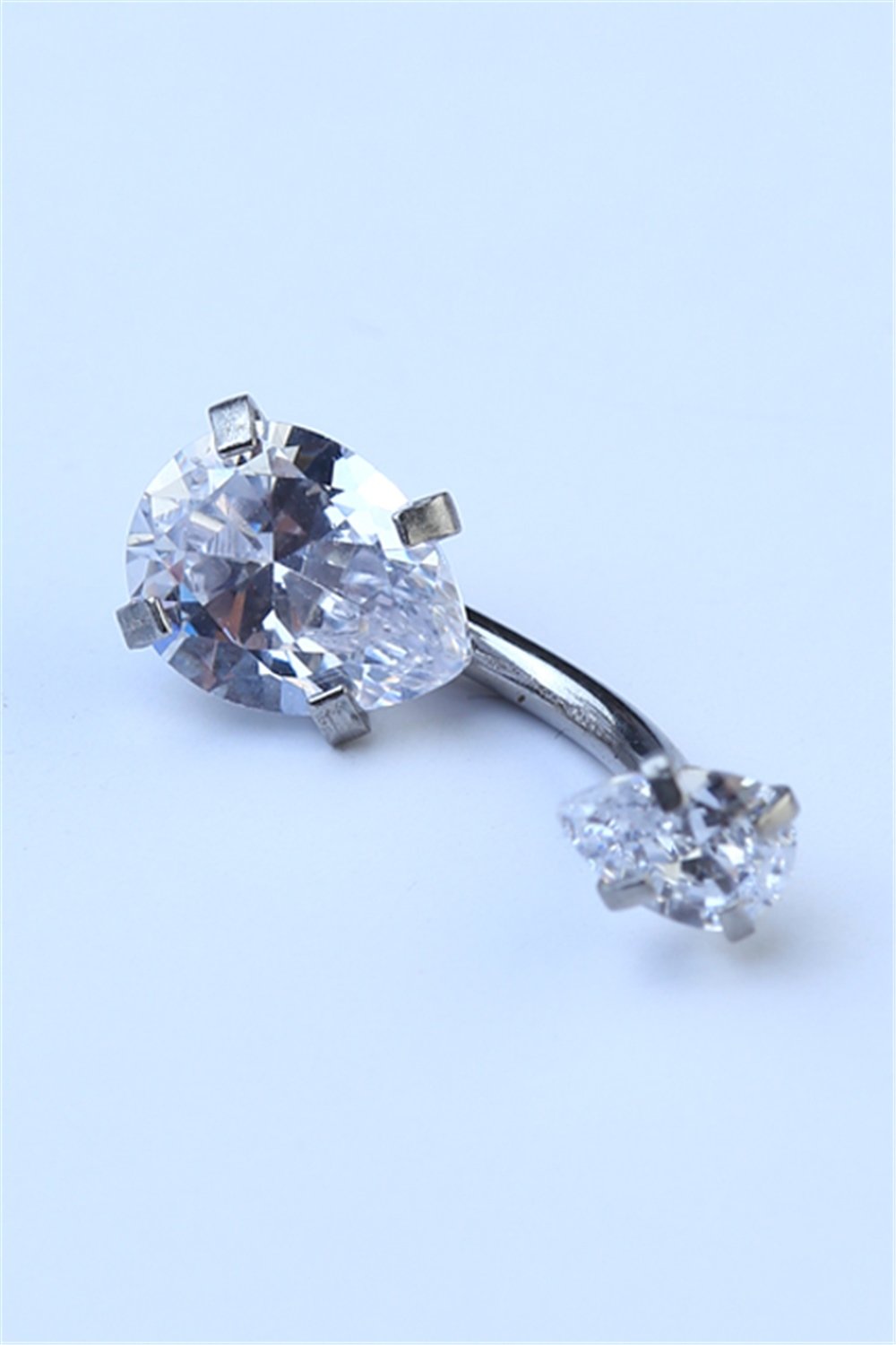 Beyaz Damla Taş Orta Boy Göbek Silver Piercing