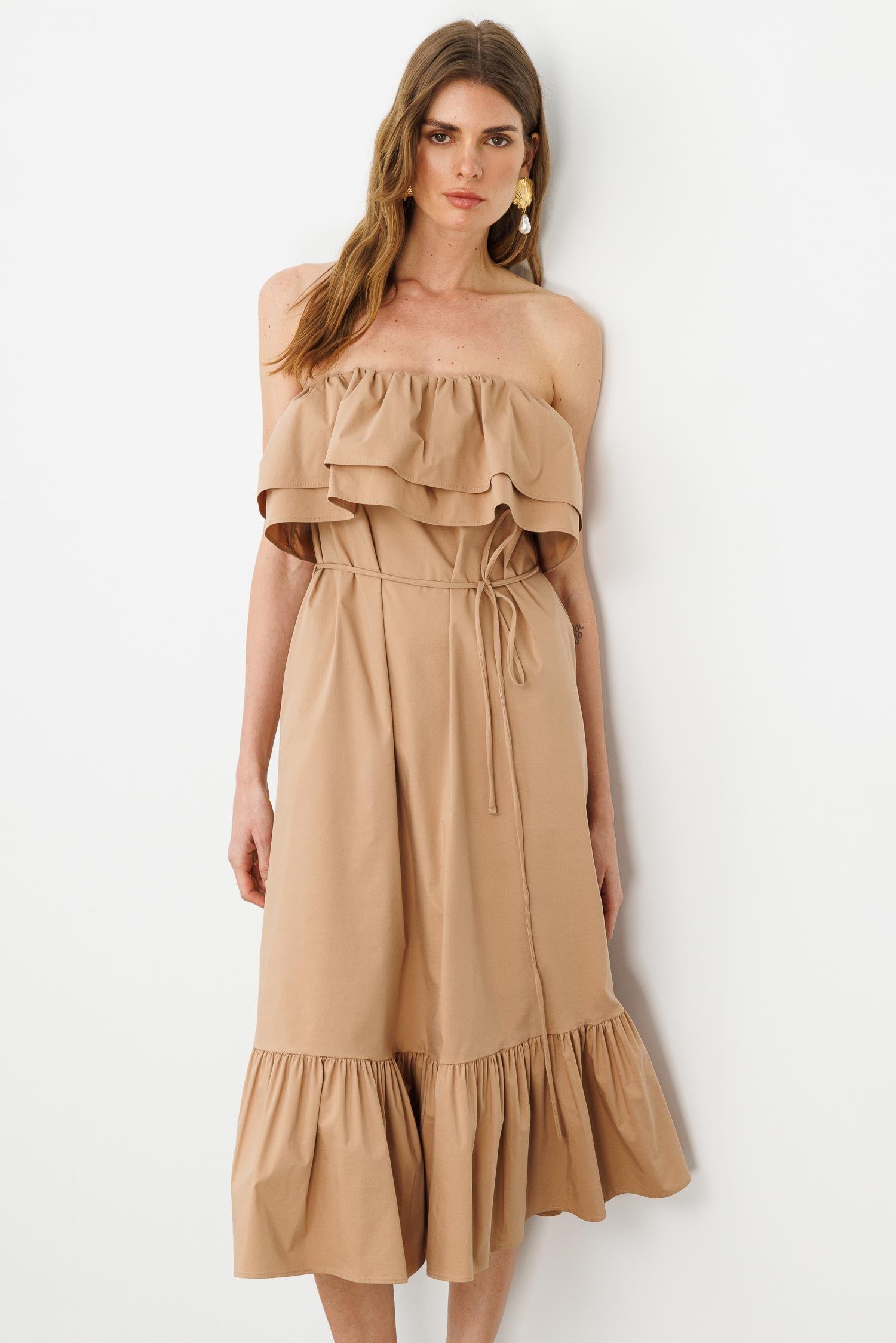 Bej Straplez Volanlı, Yan Cep Detaylı Midi Boy Elbise