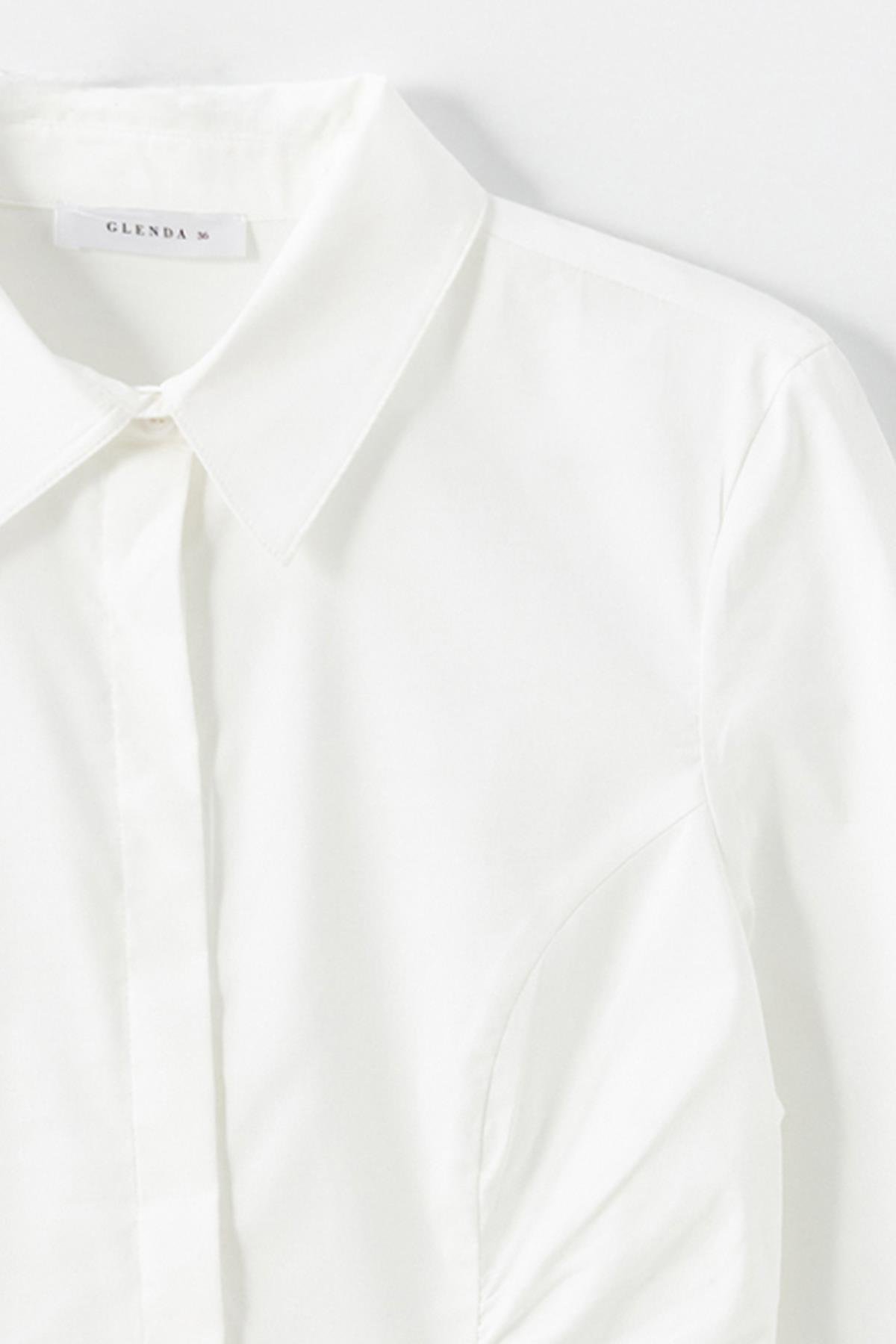 Beyaz Büzgü Detaylı Lycralı Poplin Gömlek