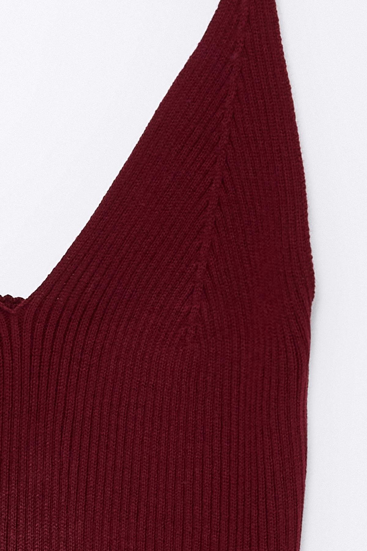 Bordo Ayarlanabilir Askılı V Yakalı Triko Atlet