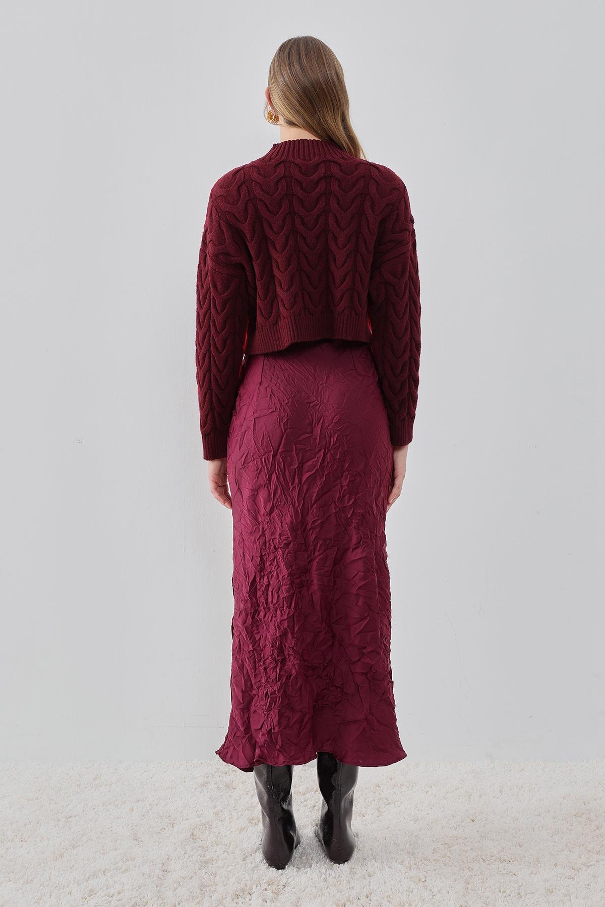 Bordo Crashlı Midi Saten Etek