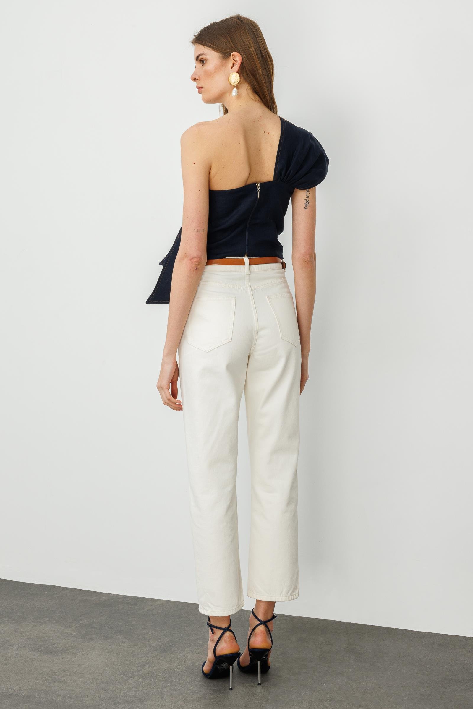 Ekru Yüksek Bel Straight Jean