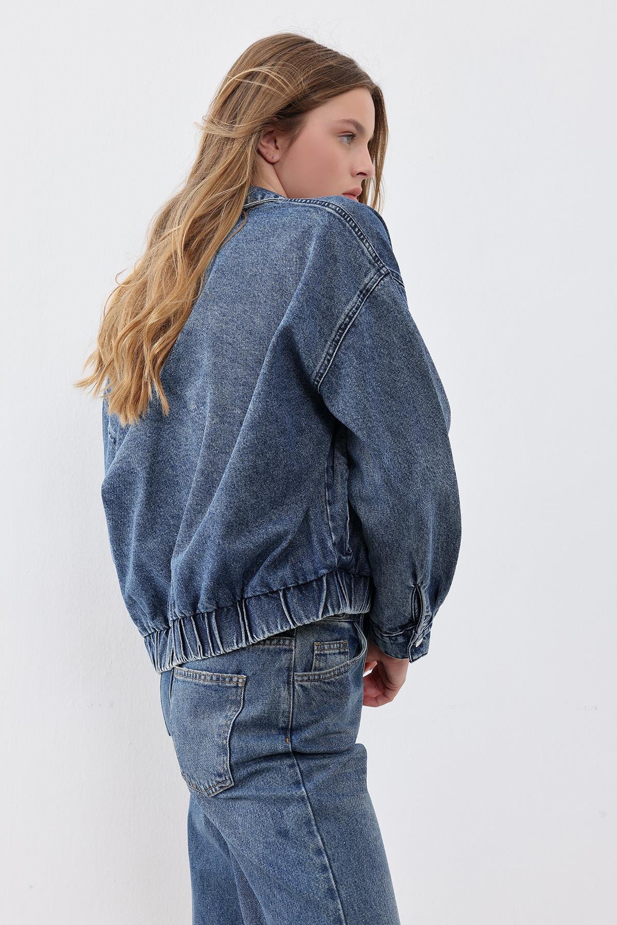 Koyu Mavi Cep Detaylı Denim Bomber Ceket