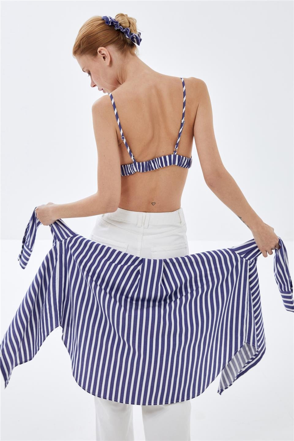 Lacivert-Beyaz Cizgilli Çizgili Büstiyer