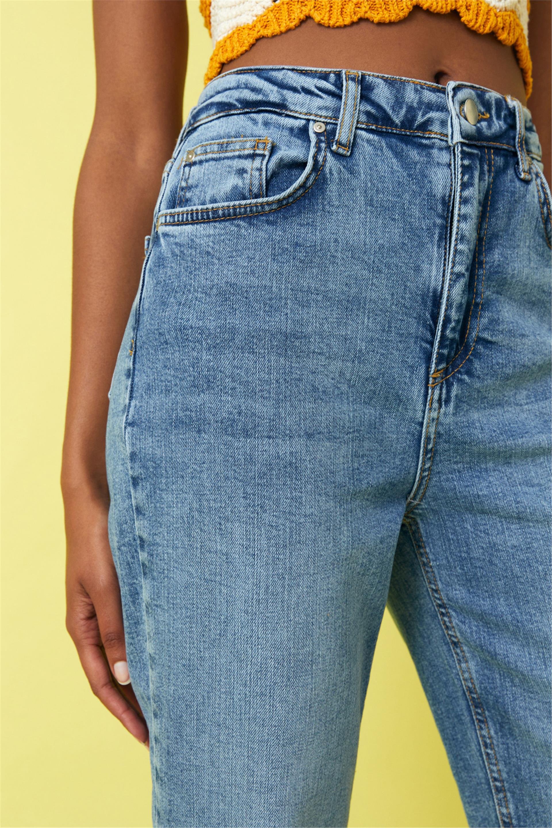 Likralı Straight Kalıp Jean Pantolon 