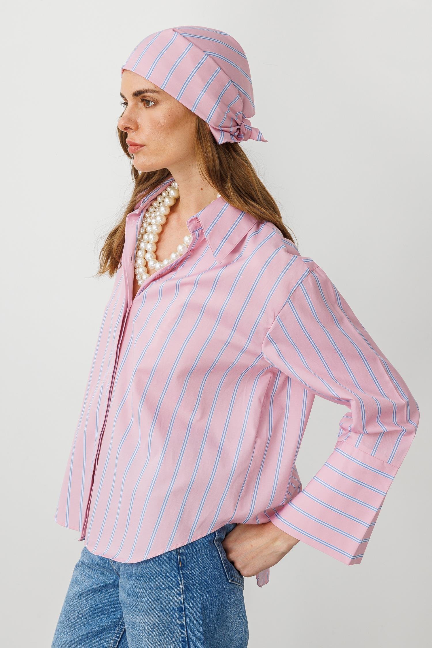 Pembe-Çizgili Pamuklu Geniş Yaka Ve Manşet Detaylı Gömlek