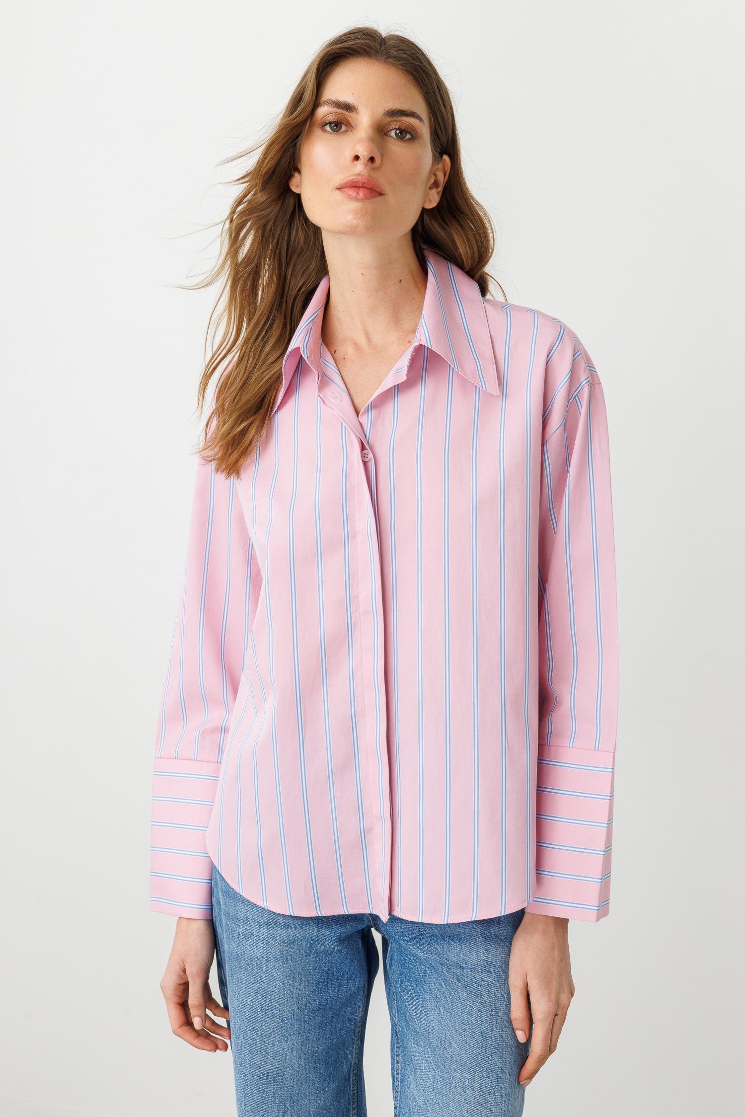 Pembe-Çizgili Pamuklu Geniş Yaka Ve Manşet Detaylı Gömlek