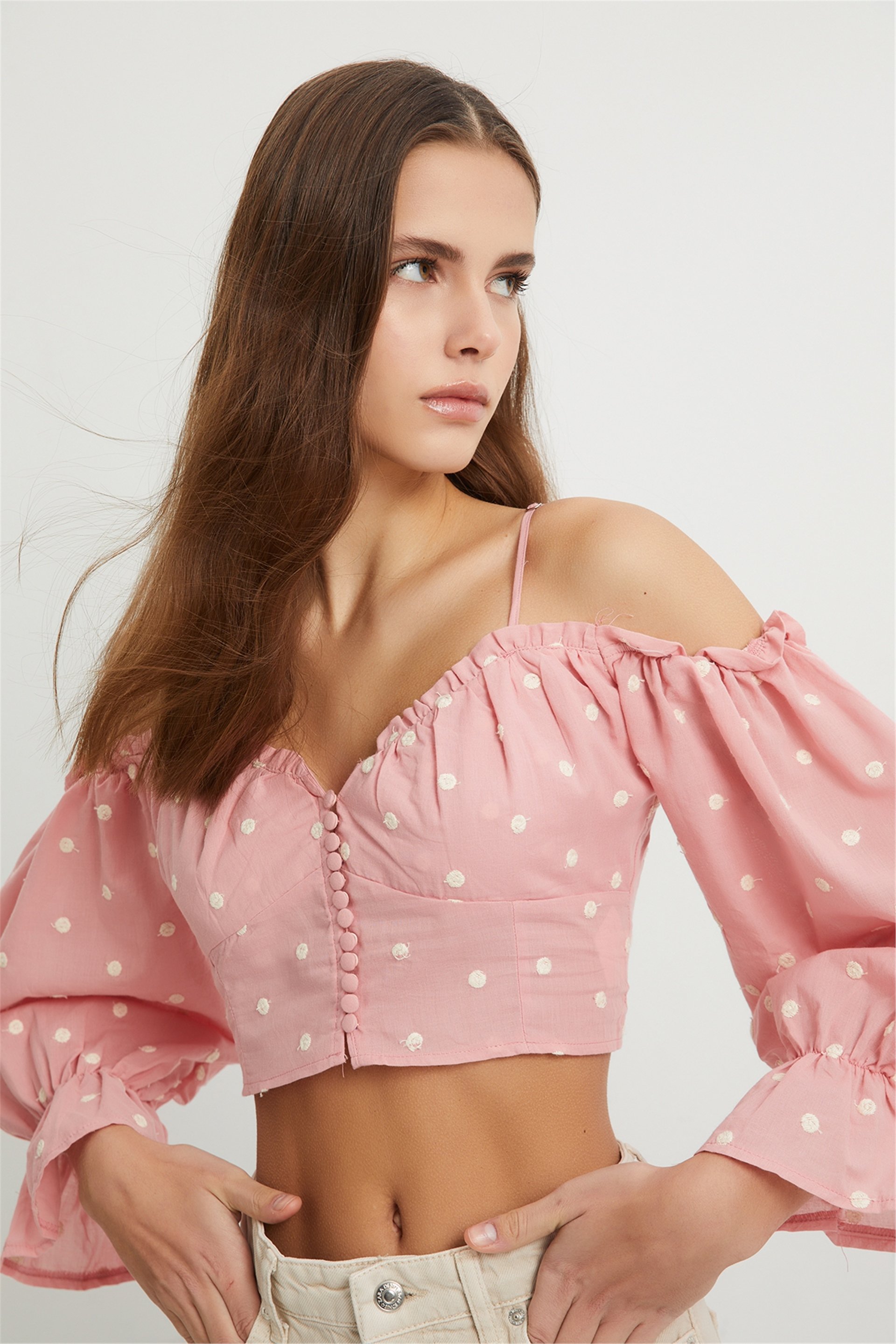 Pembe Nakışlı Crop Bluz