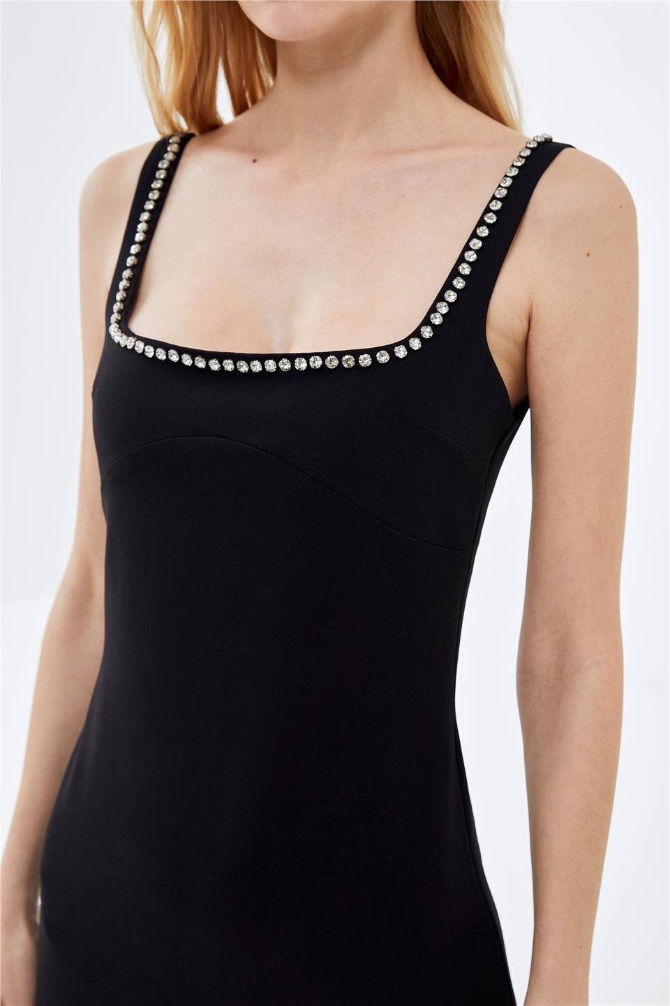 Siyah Taş İşlemeli Mini Elbise