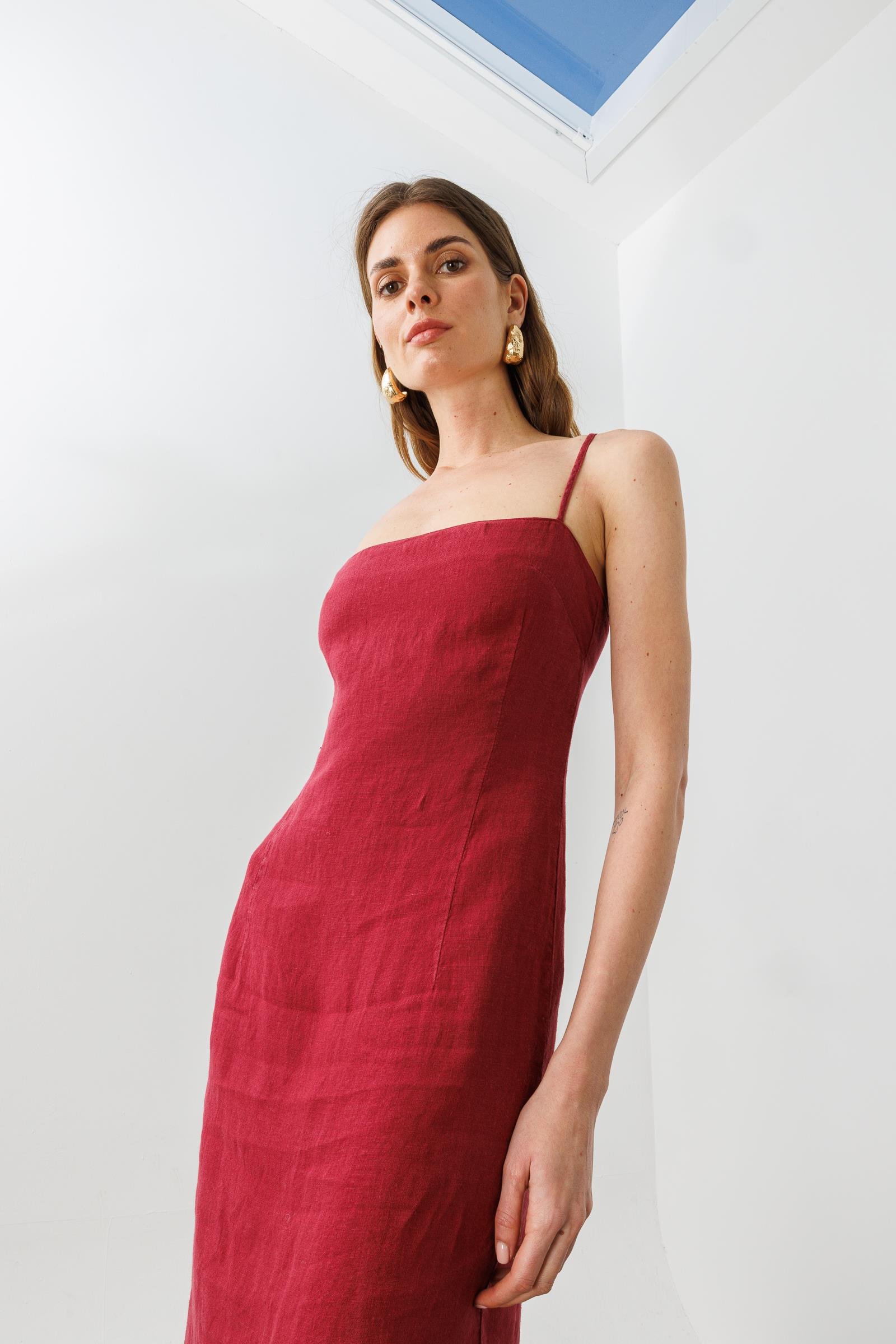 Vişne Ayarlanabilir Askılı, Yırtmaçlı Keten Elbise