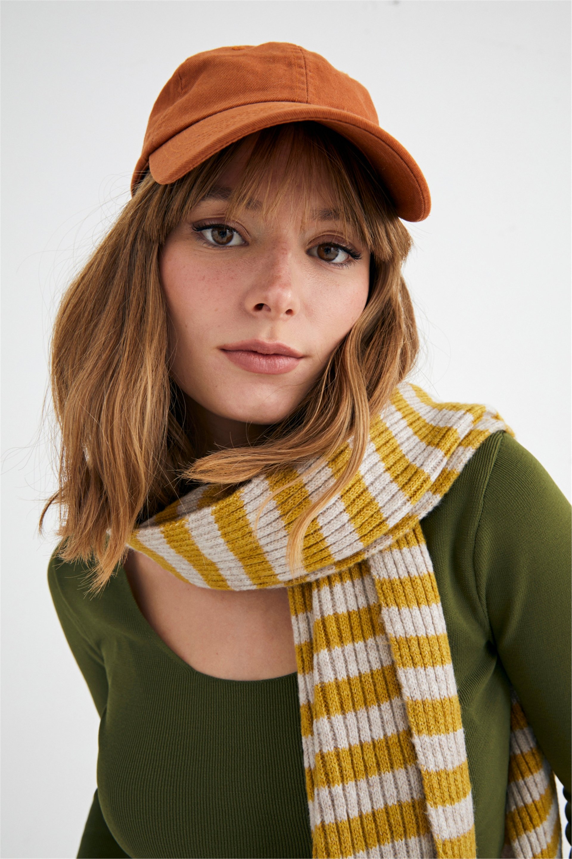 Yeşil U Yaka Basic Triko Bluz