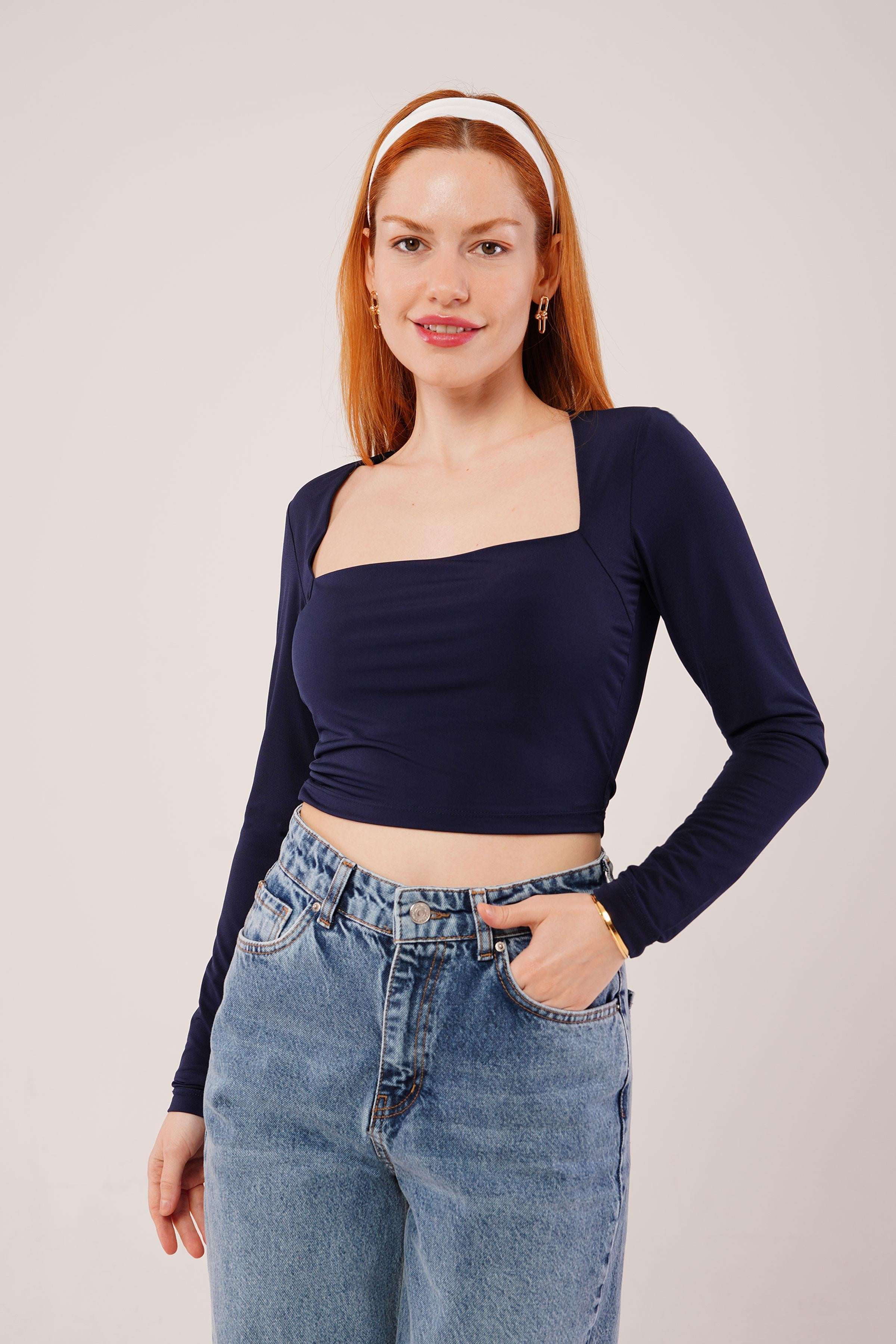 Kare Yaka Toptan Basic Lacivert Bluz