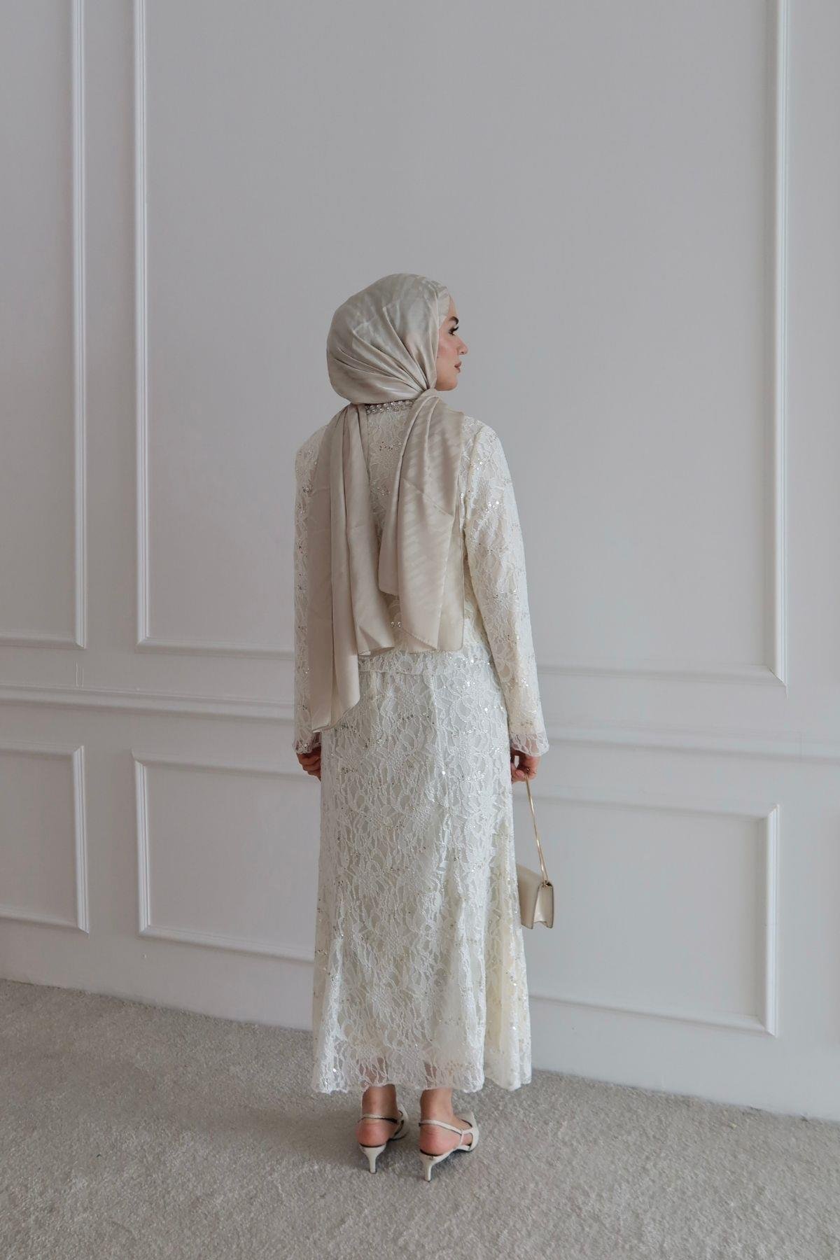 Aliya İthal Dantelli Takım Beyaz