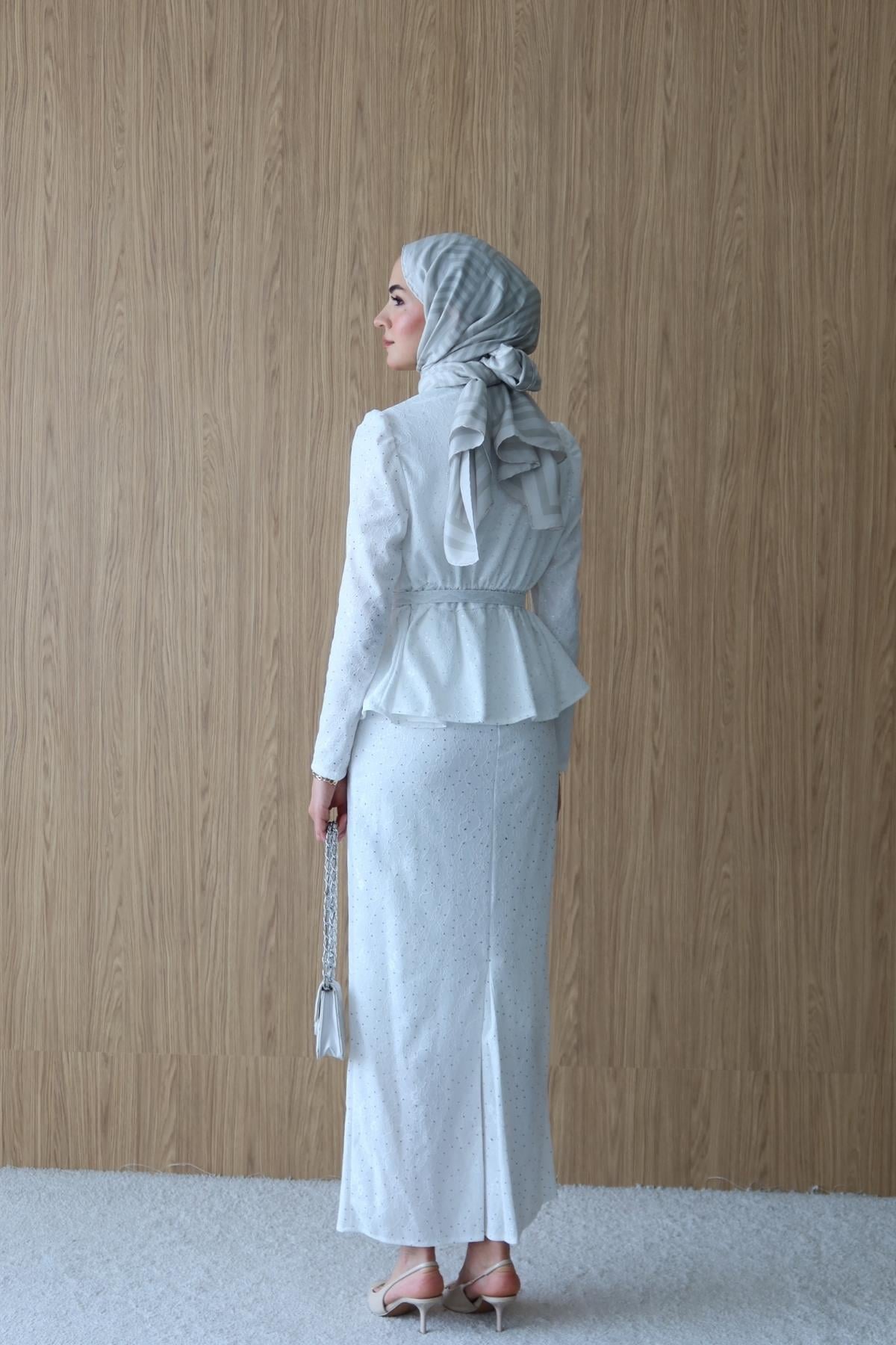 Anna Takım Ekru