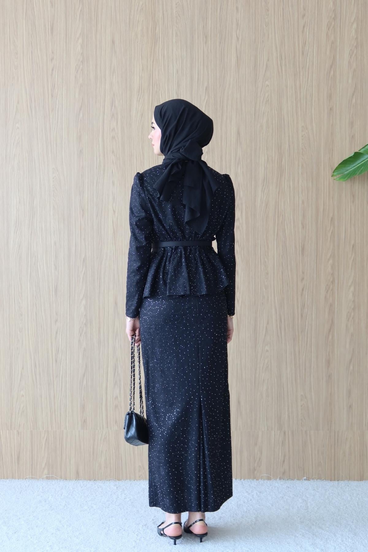 Anna Takım Siyah