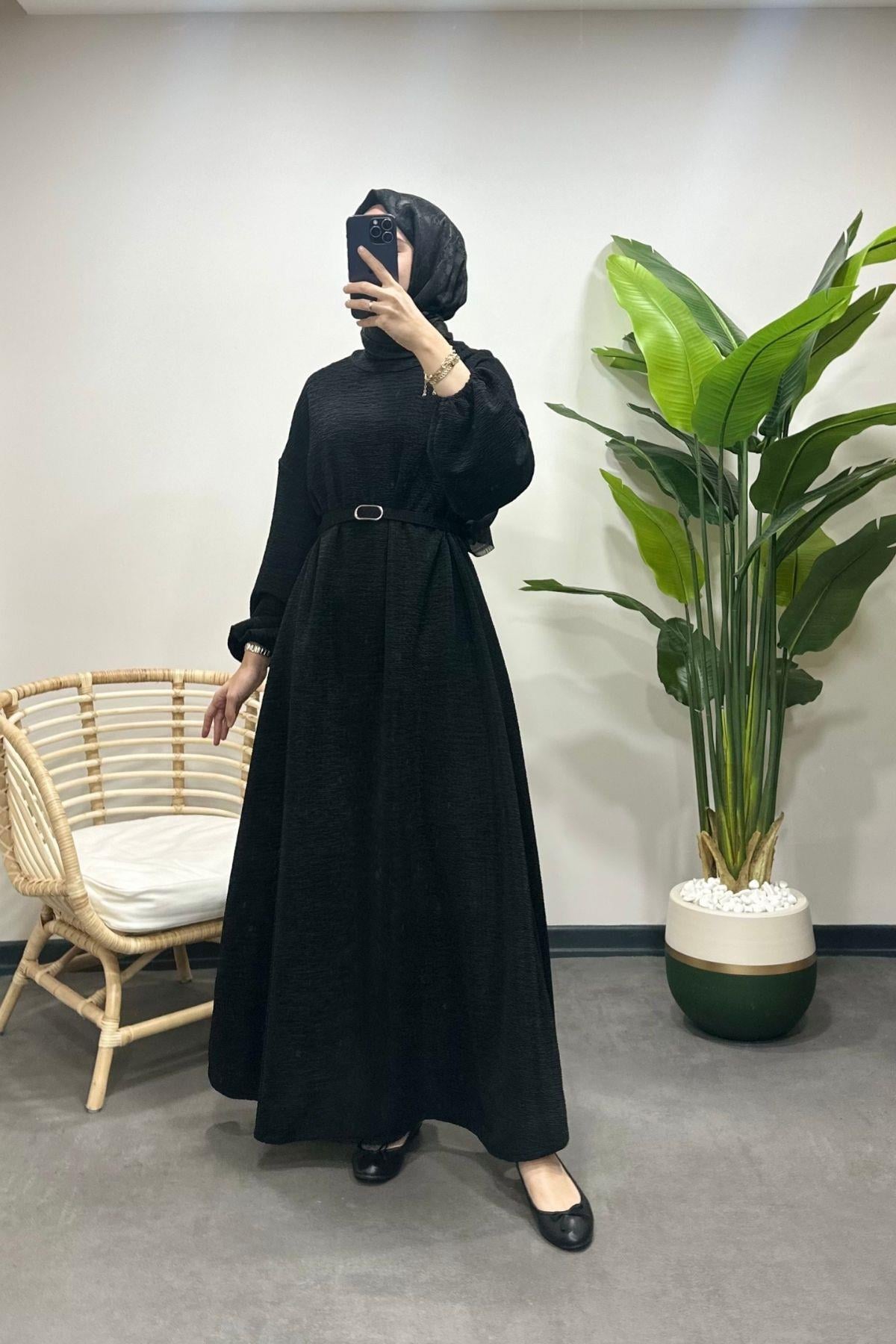 Arya Kemerli Elbise Siyah
