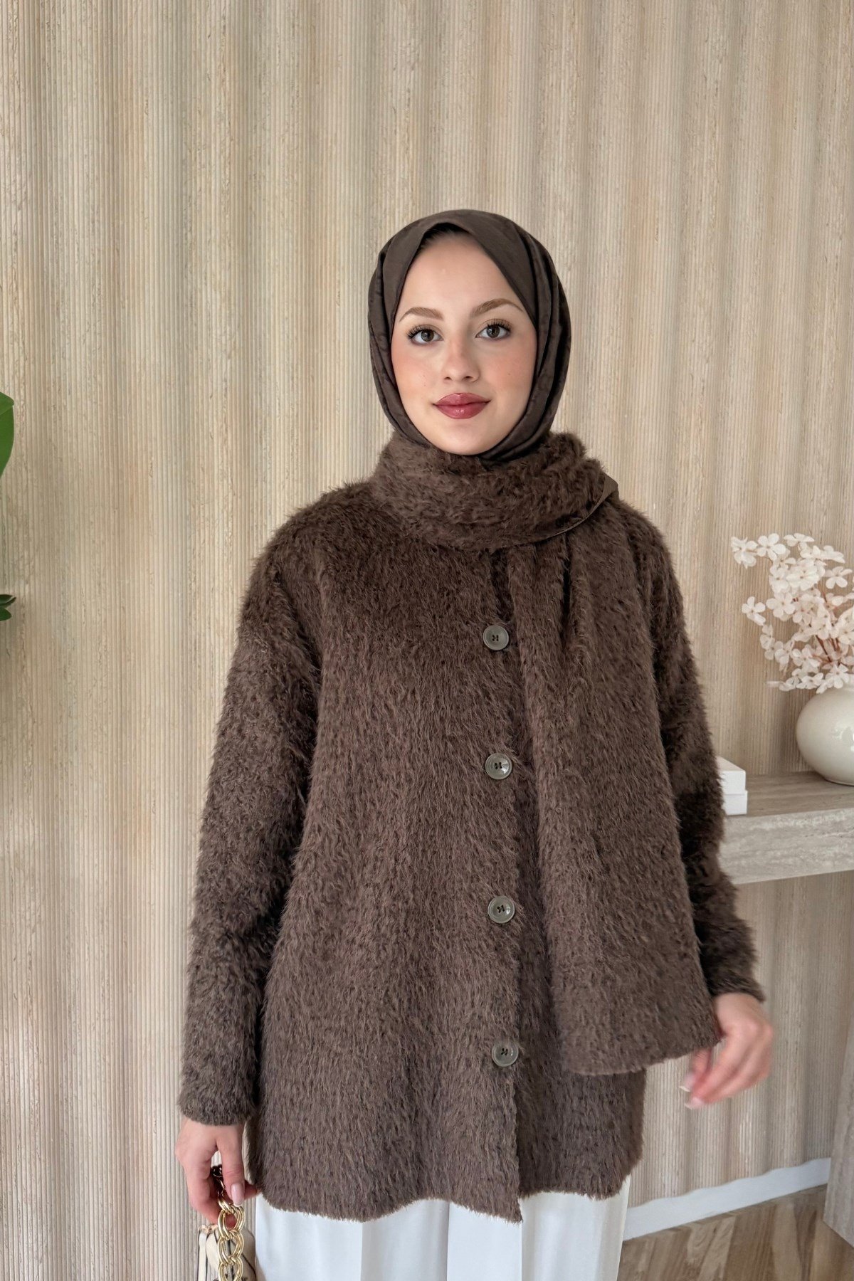 Atkılı Tüylü Hırka Vizon