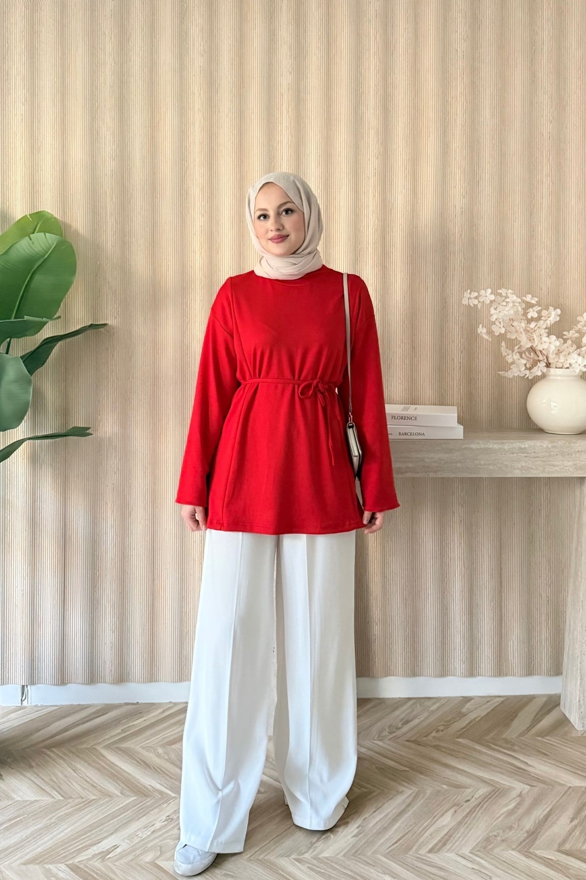 Biye Kemerli Basic Bluz Kırmızı