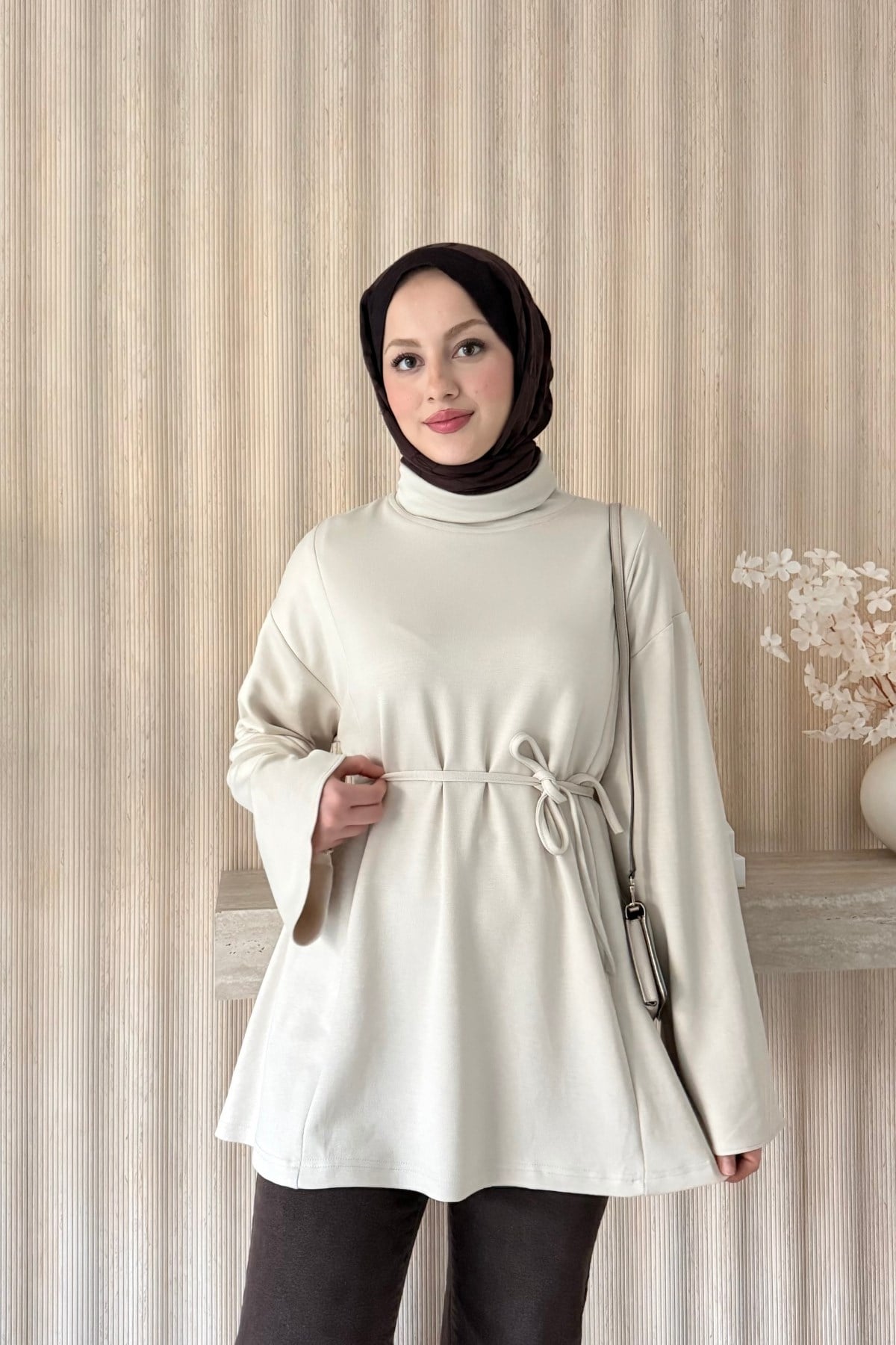 Biye Kemerli Basic Bluz Taş