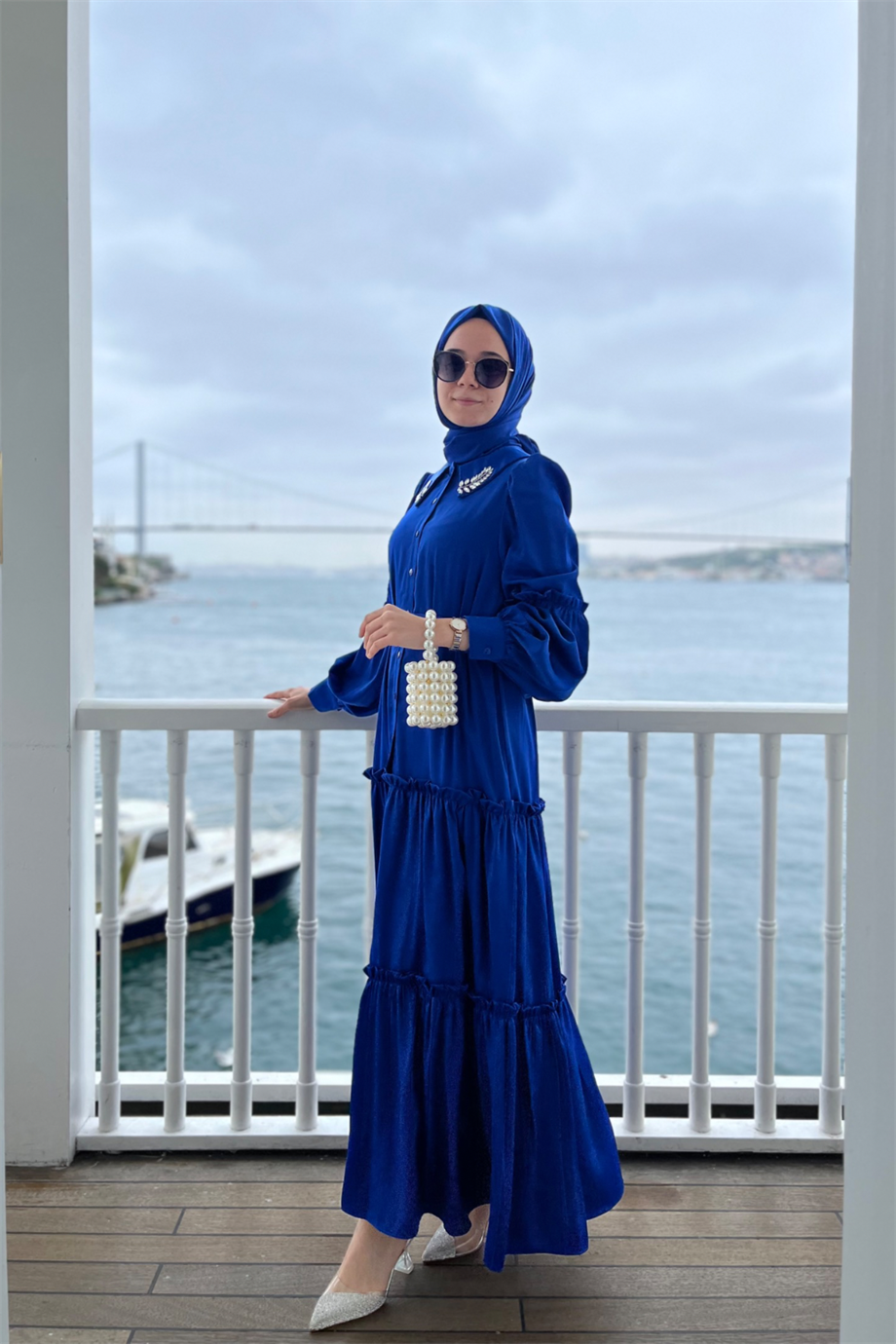 Carla Elbise Saks Mavisi