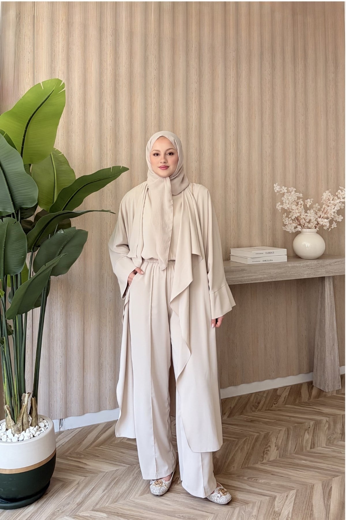 Dubai Üçlü Takım Taş Rengi
