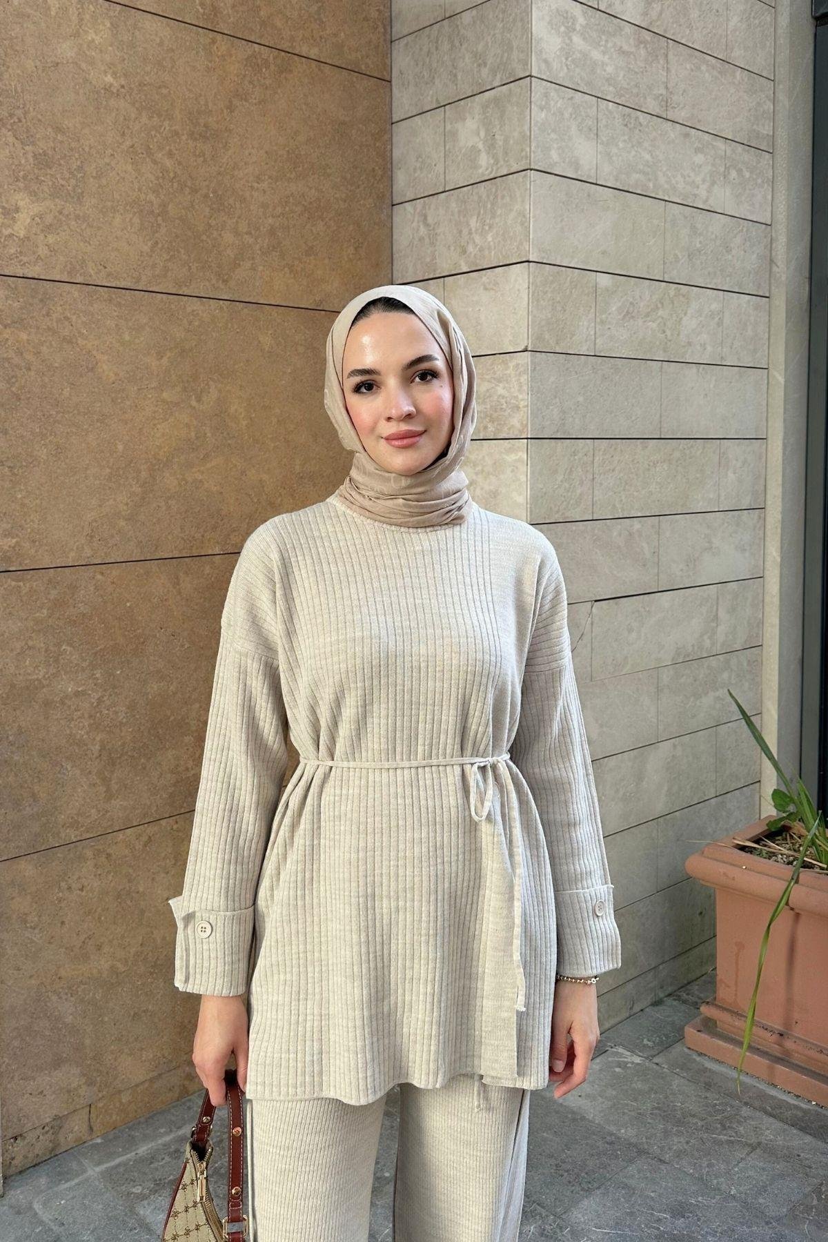 Düğmeli Triko Takım Taş Rengi