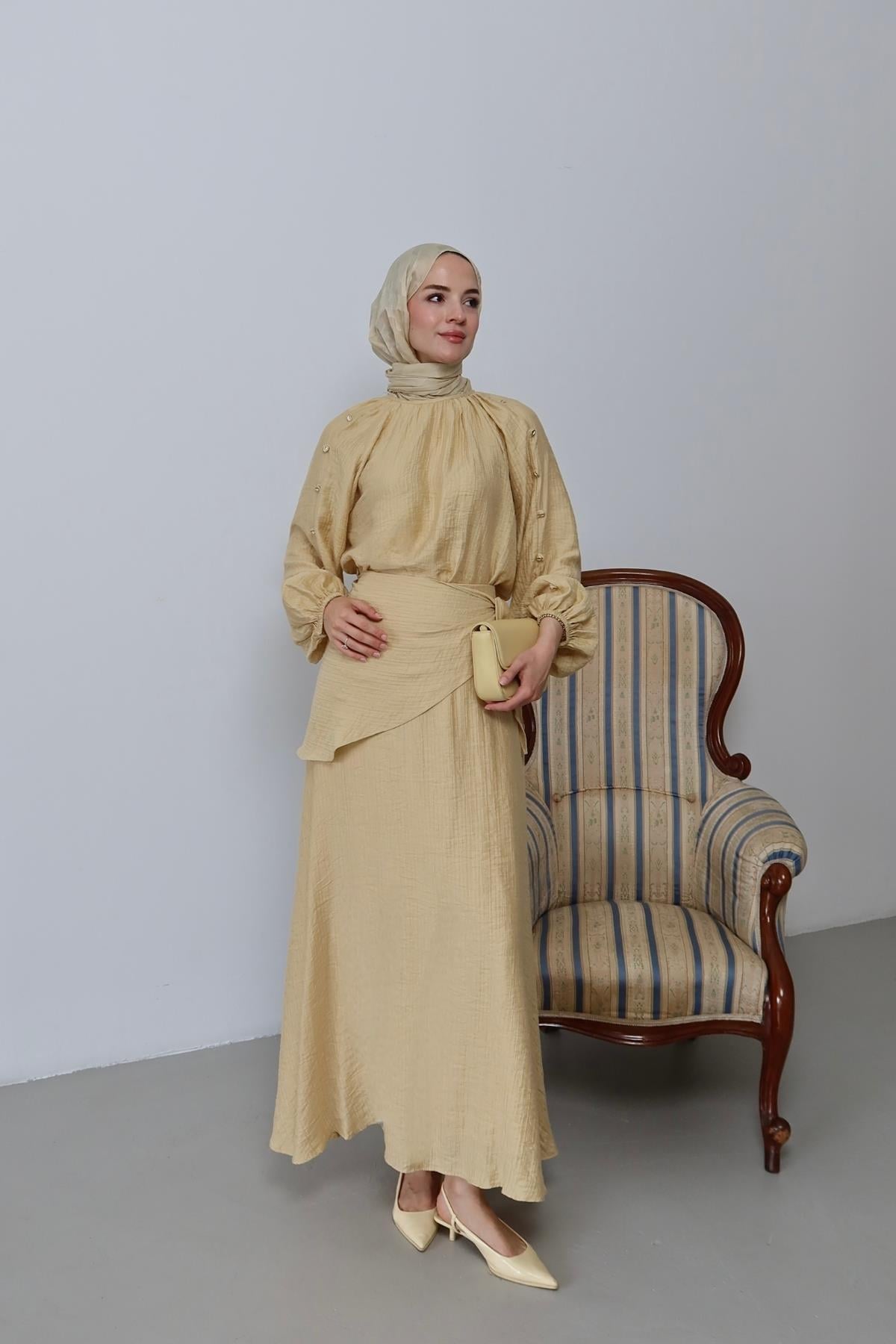 Karina Takım Sarı