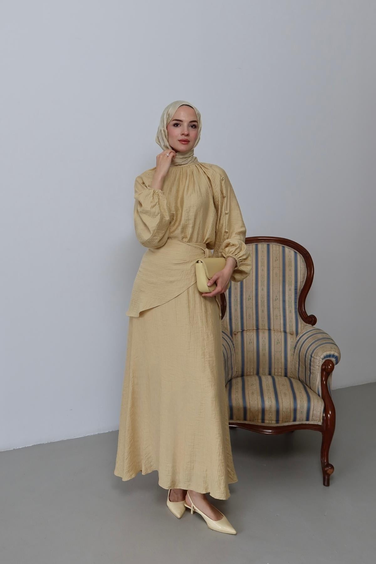 Karina Takım Sarı