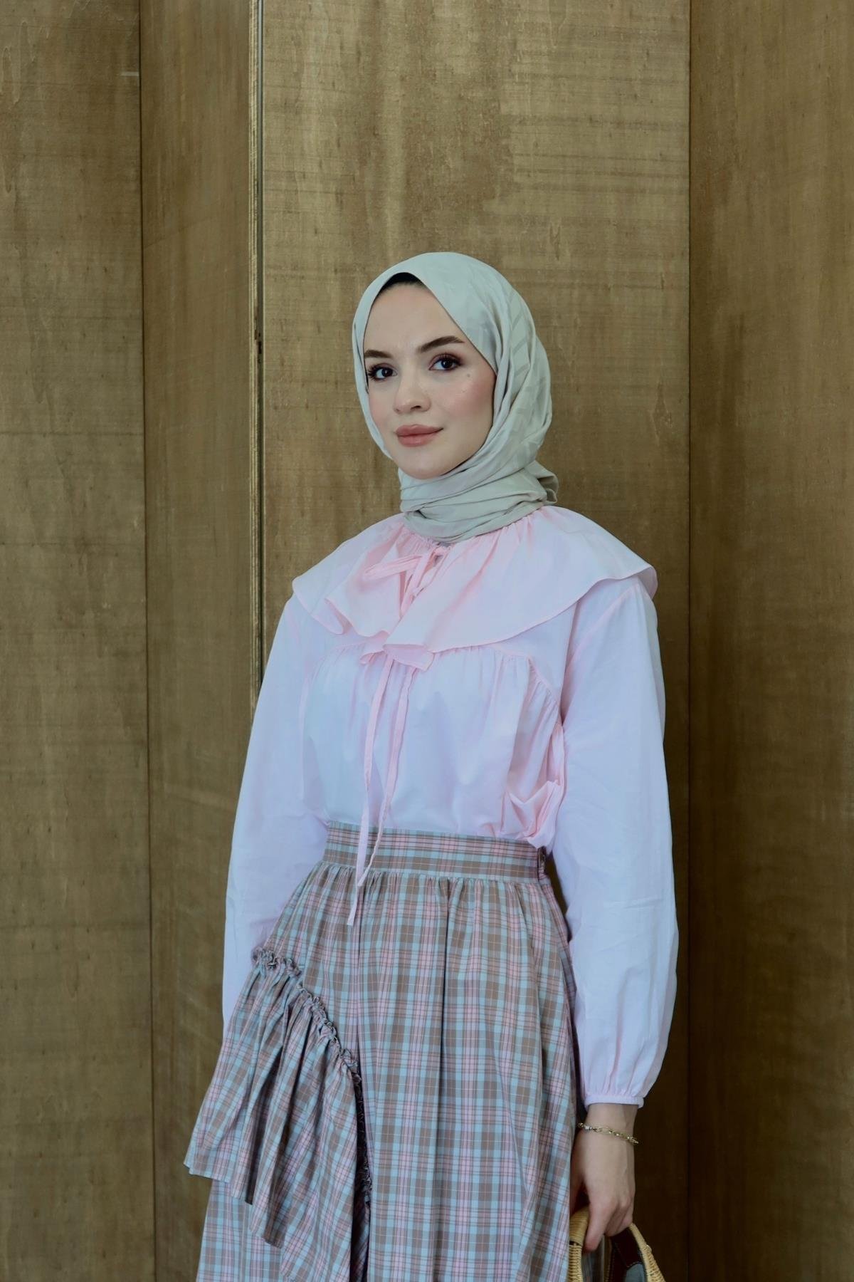Lidya Ekose Etekli Takım Pembe