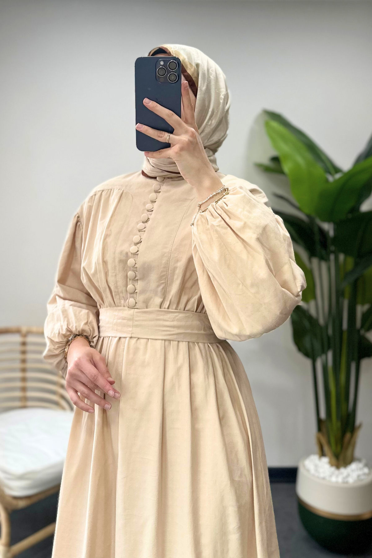 Lili Elbise Bej