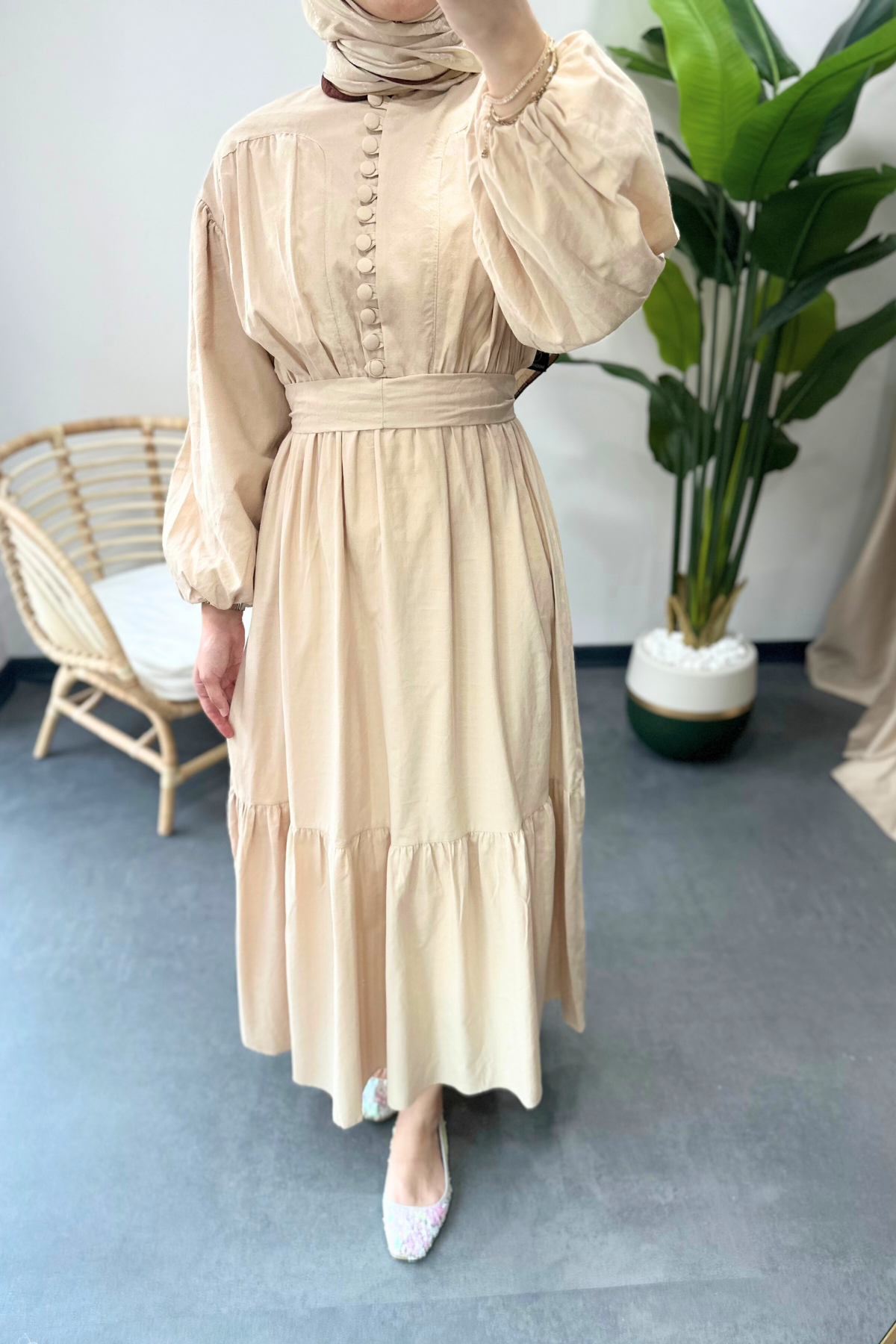 Lili Elbise Bej