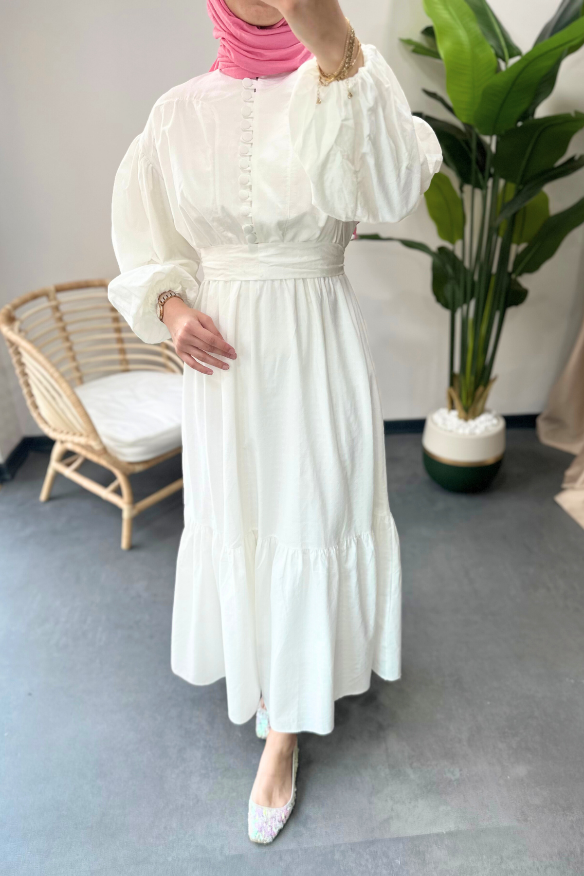 Lili Elbise Beyaz