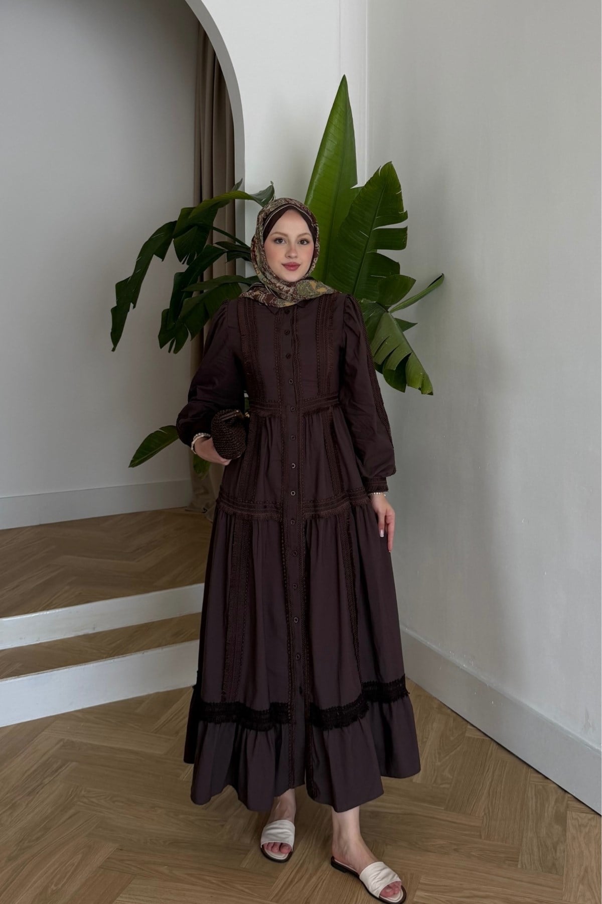 Linda Elbise Kahverengi